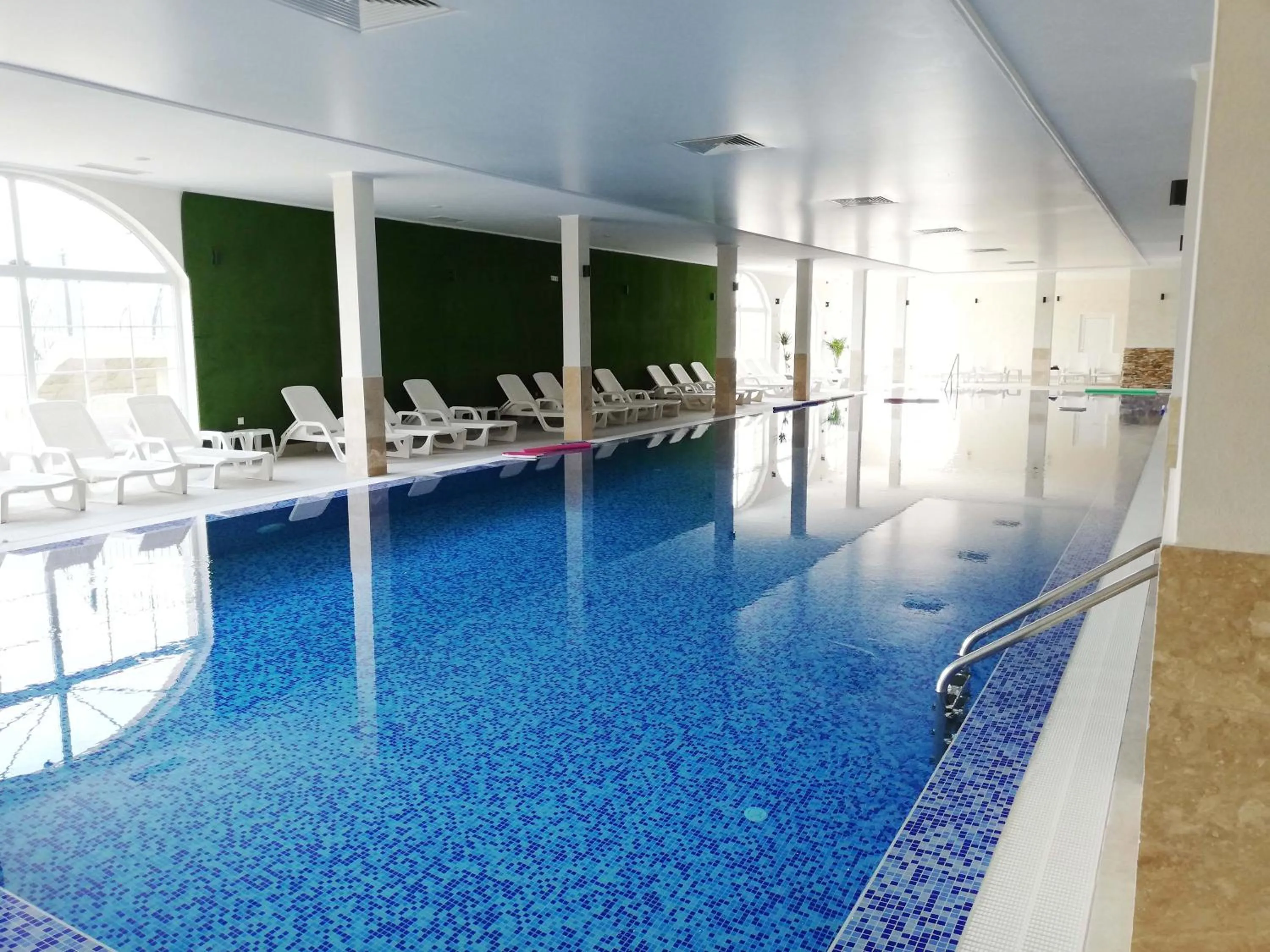 Swimming pool in Villa Della Rosa