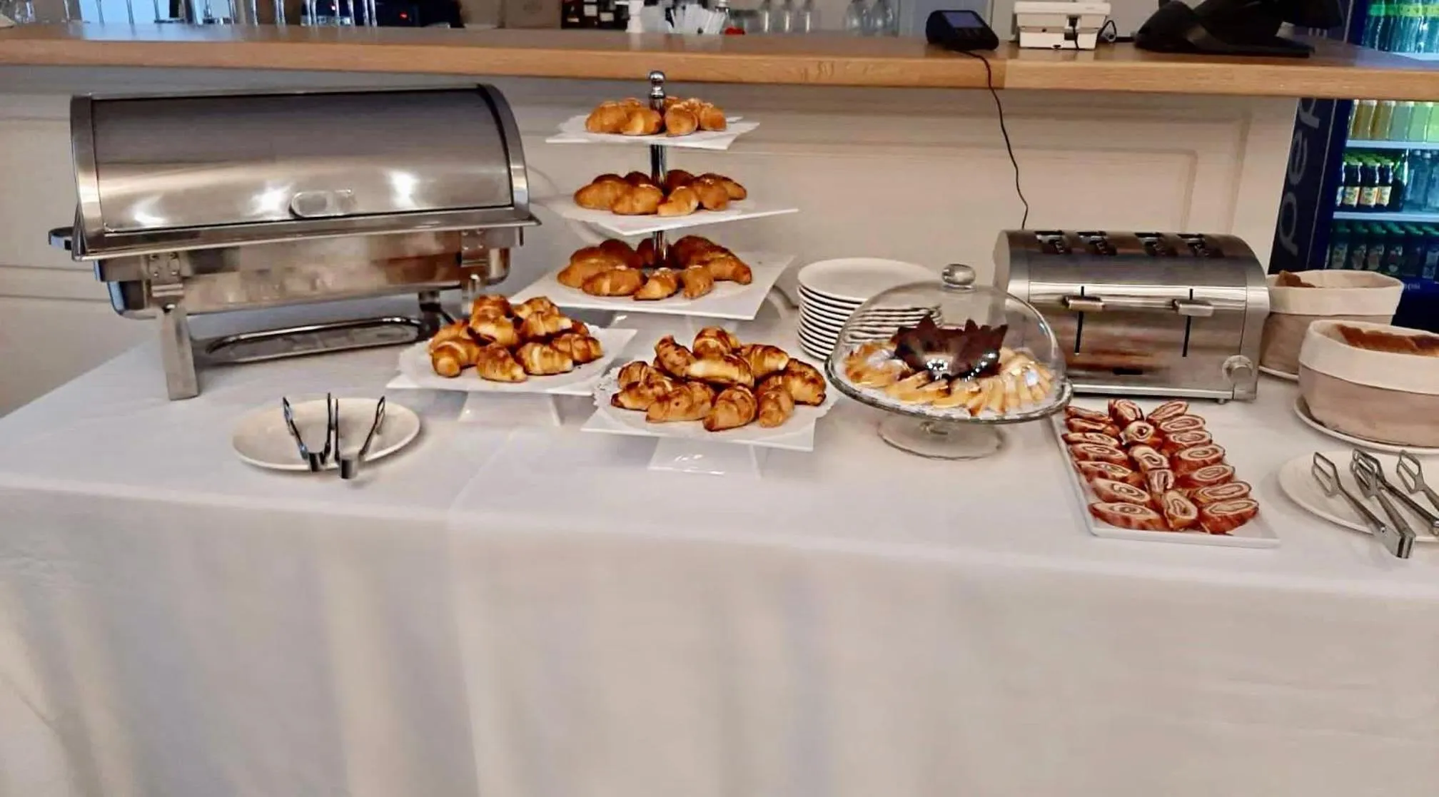 Breakfast in Villa Della Rosa