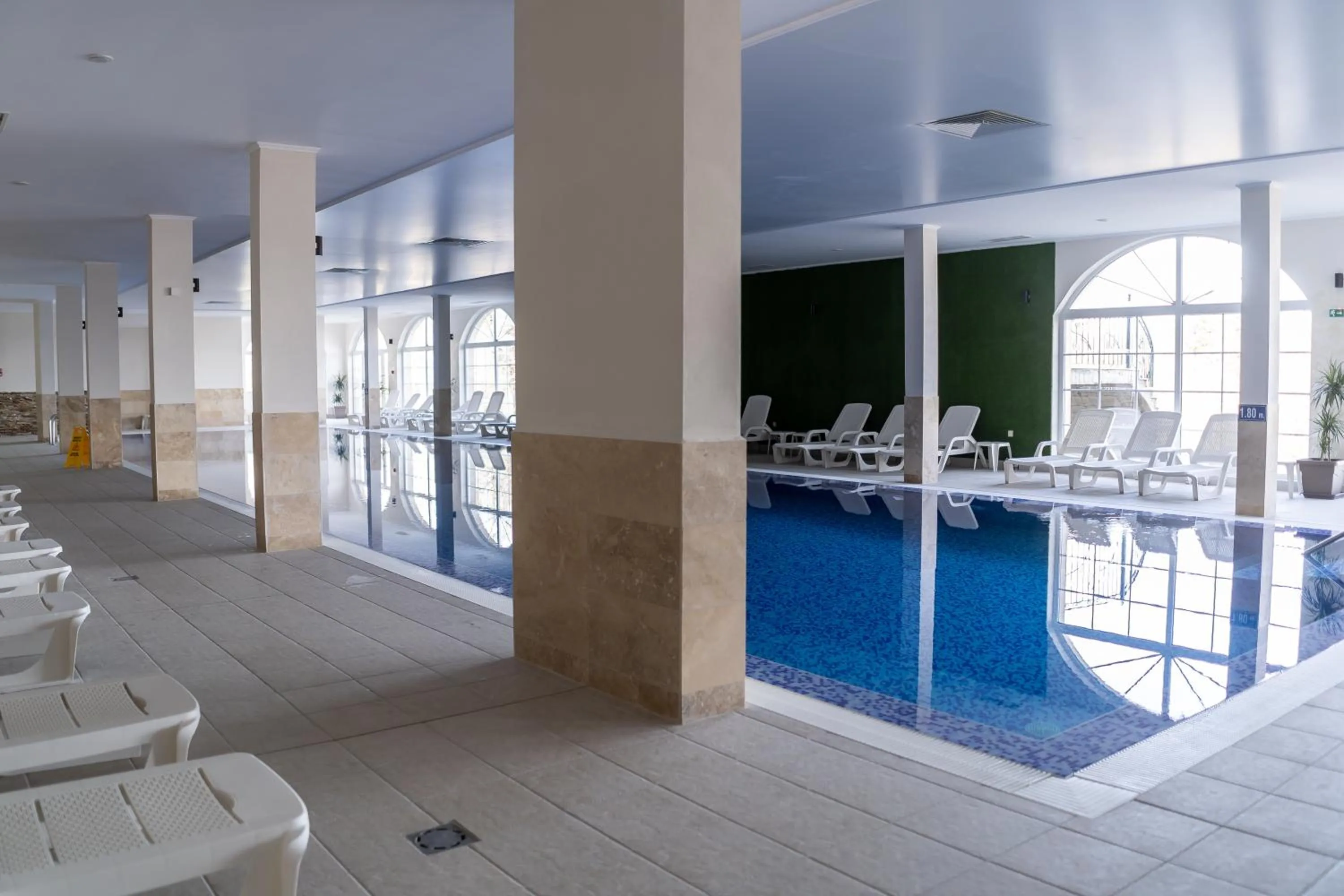 Swimming pool in Villa Della Rosa