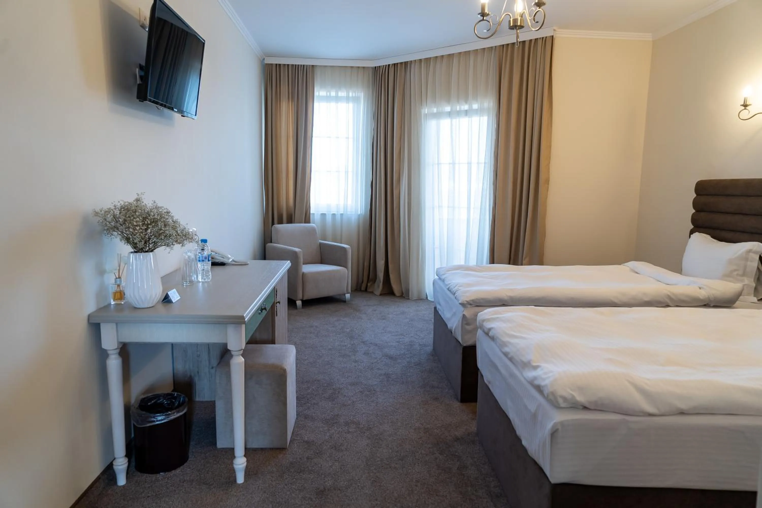 Photo of the whole room, Bed in Villa Della Rosa