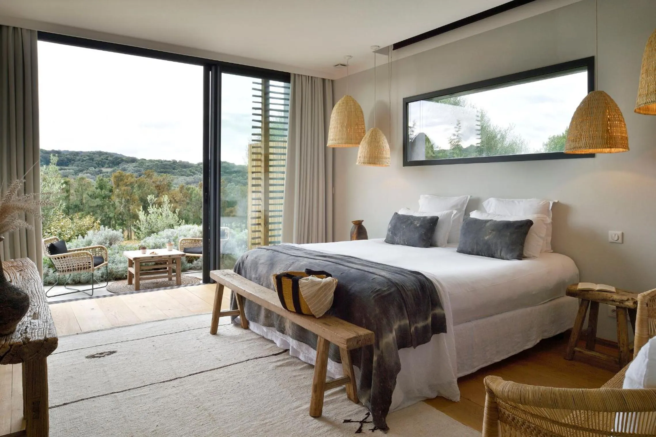 Bed in Domaine de Peretti della Rocca