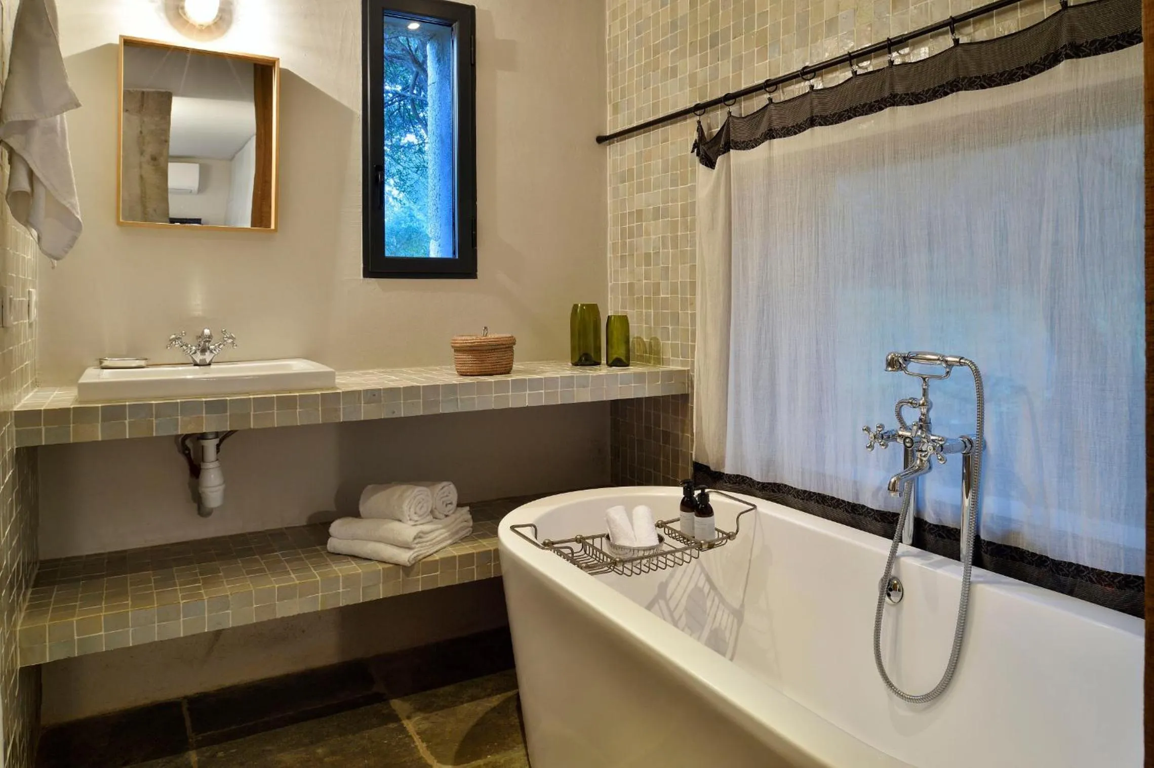 Bathroom in Domaine de Peretti della Rocca