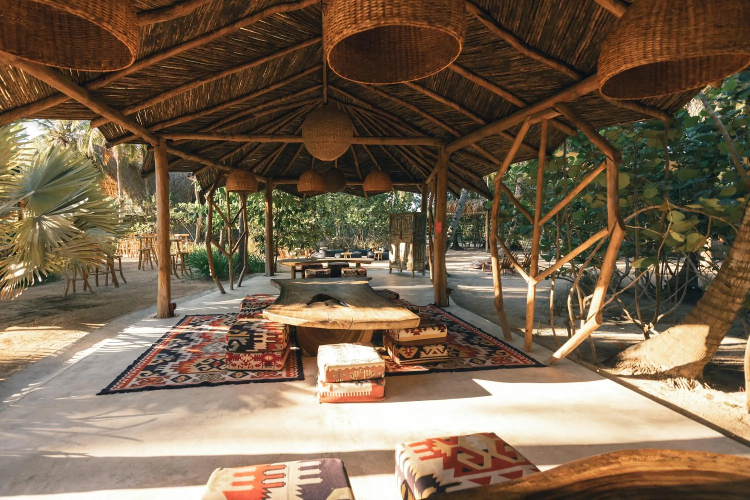 Restaurant/places to eat in Éteka Slow Beach Hotel Adults Only