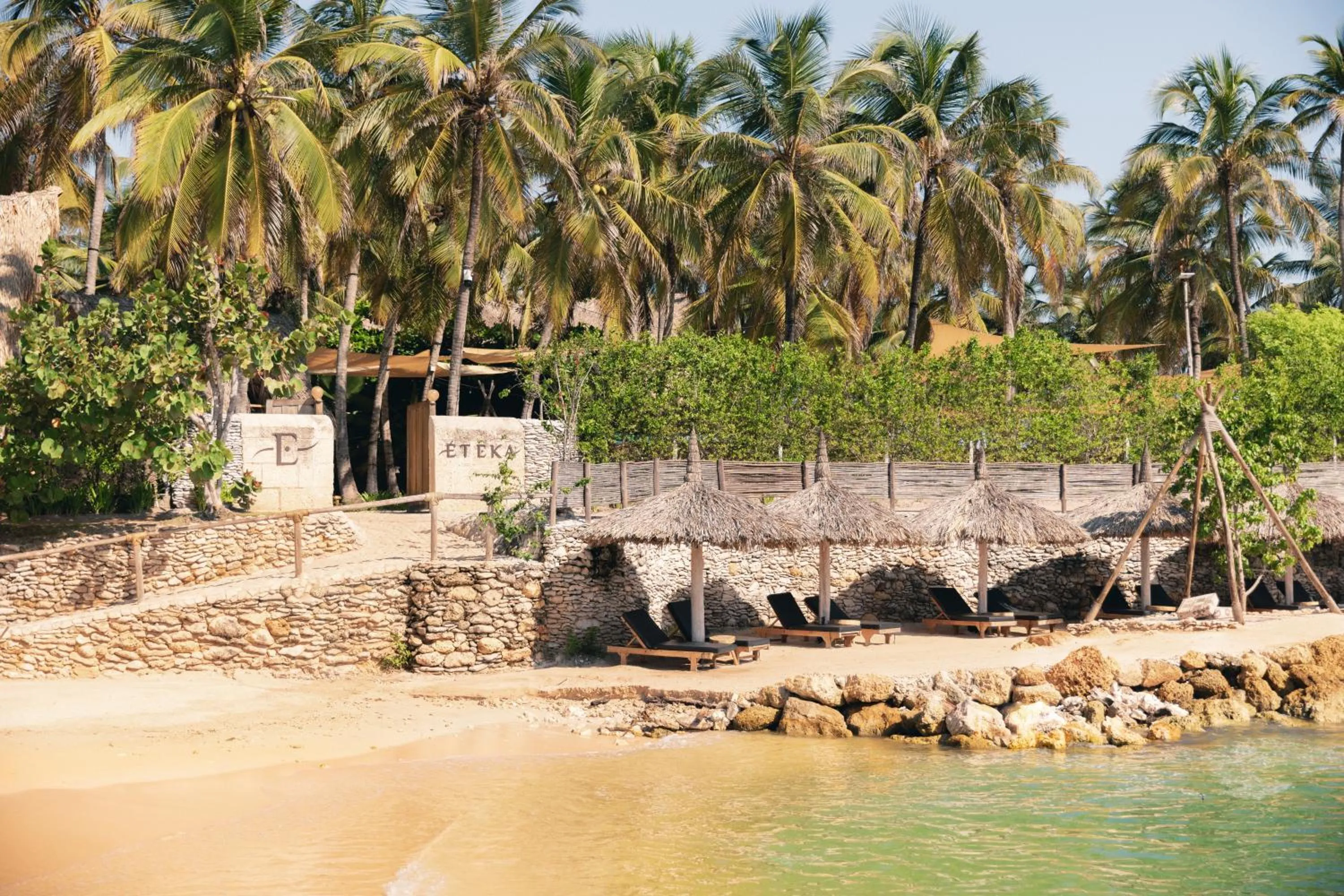 Property building in Éteka Slow Beach Hotel Adults Only