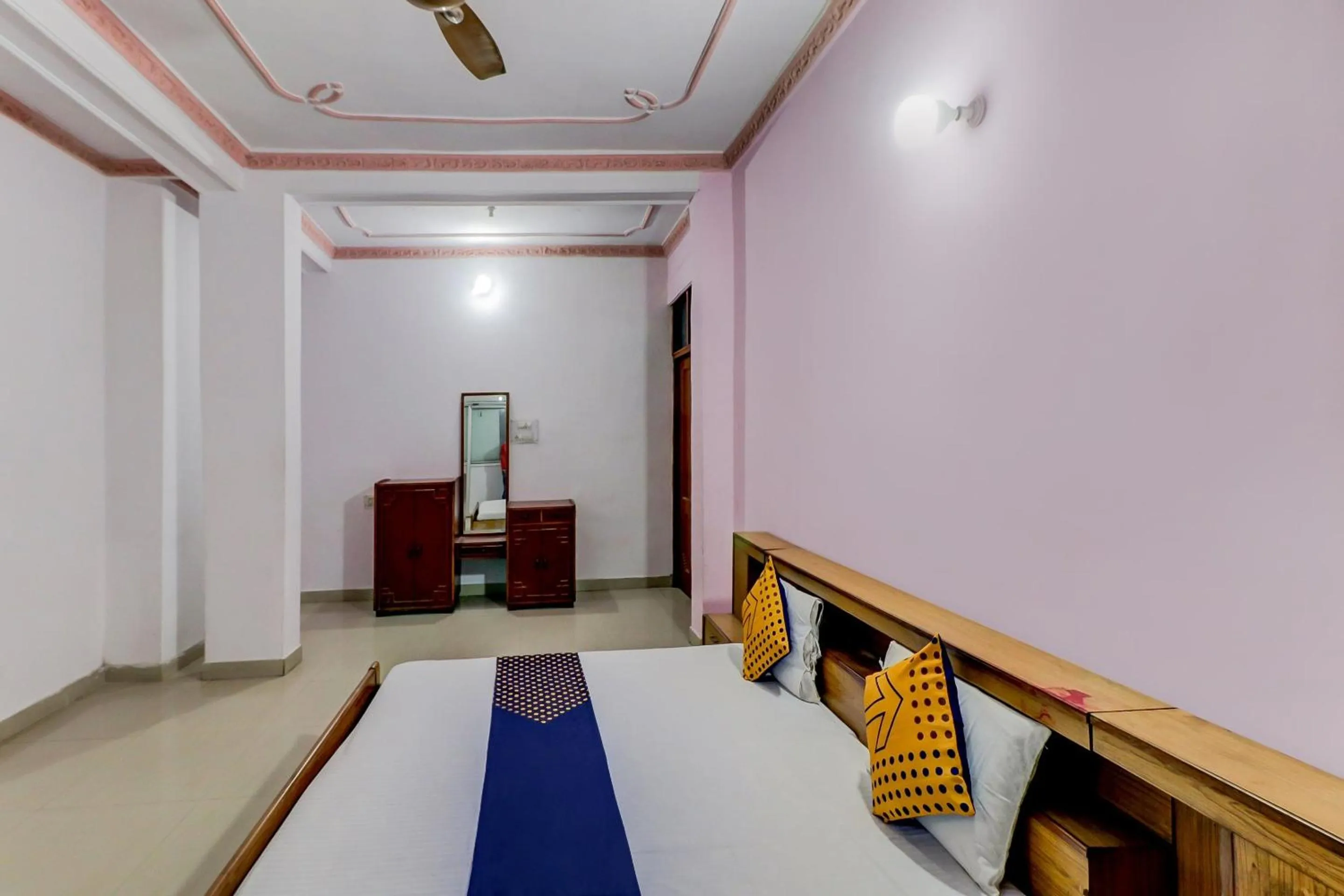 Bedroom, Bed in J C Guest House