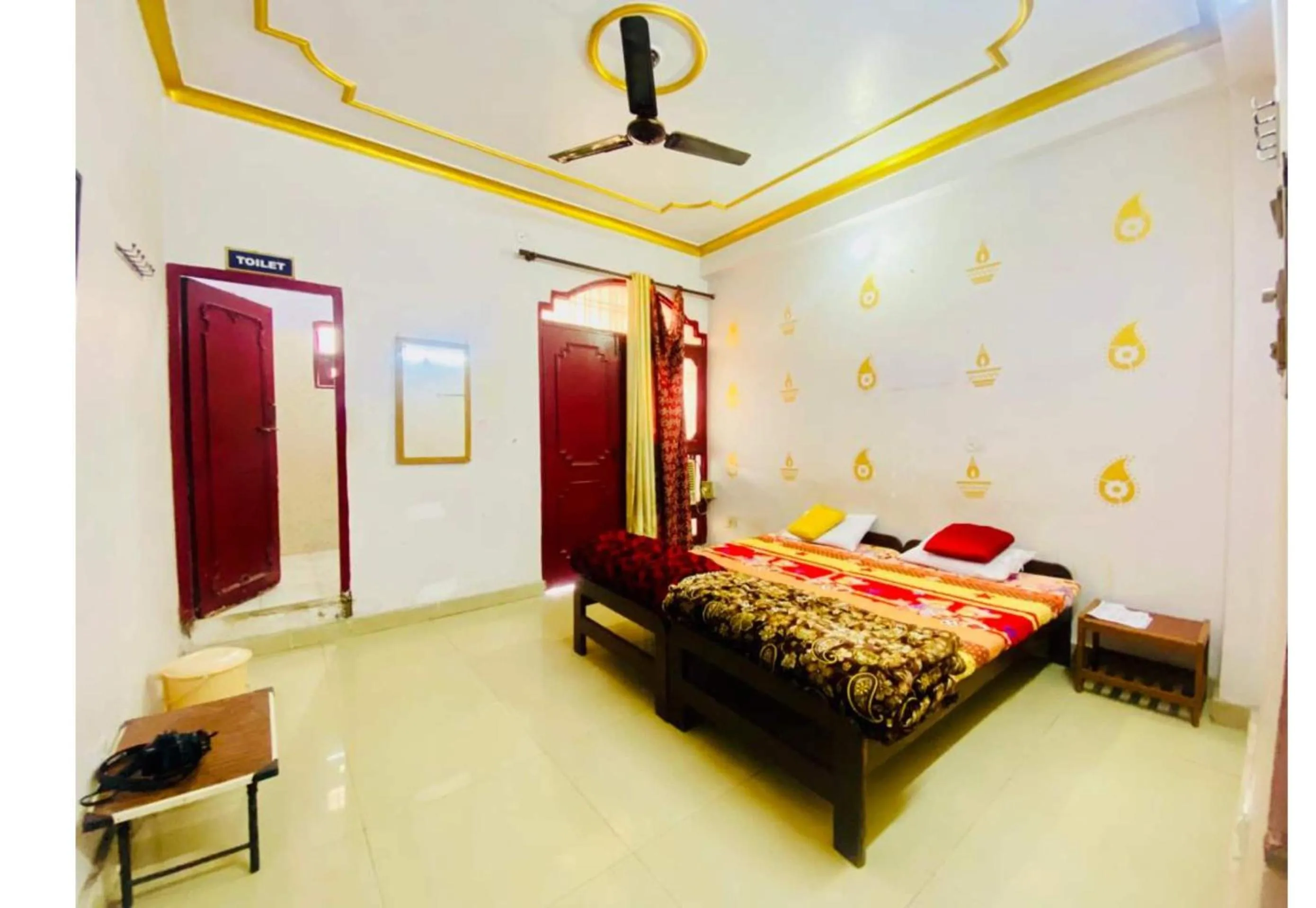 Bedroom, Bed in J C Guest House