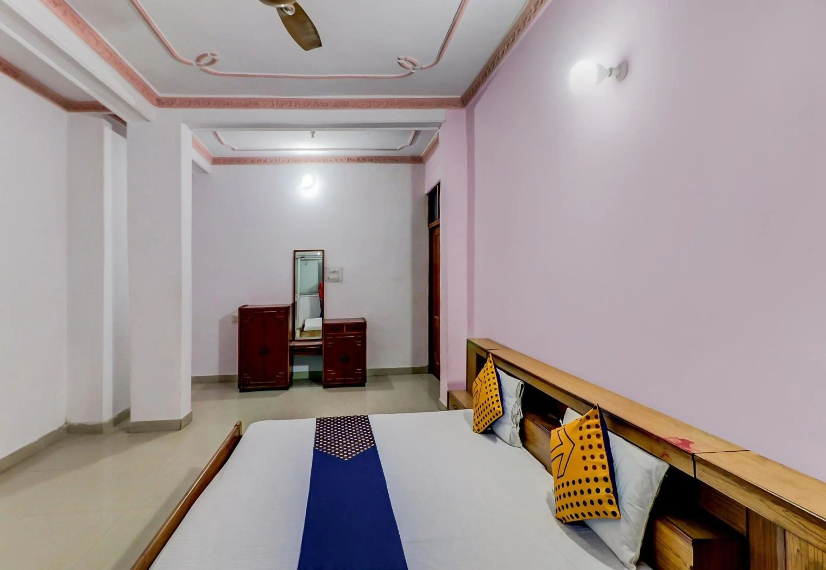 Bedroom, Bed in J C Guest House