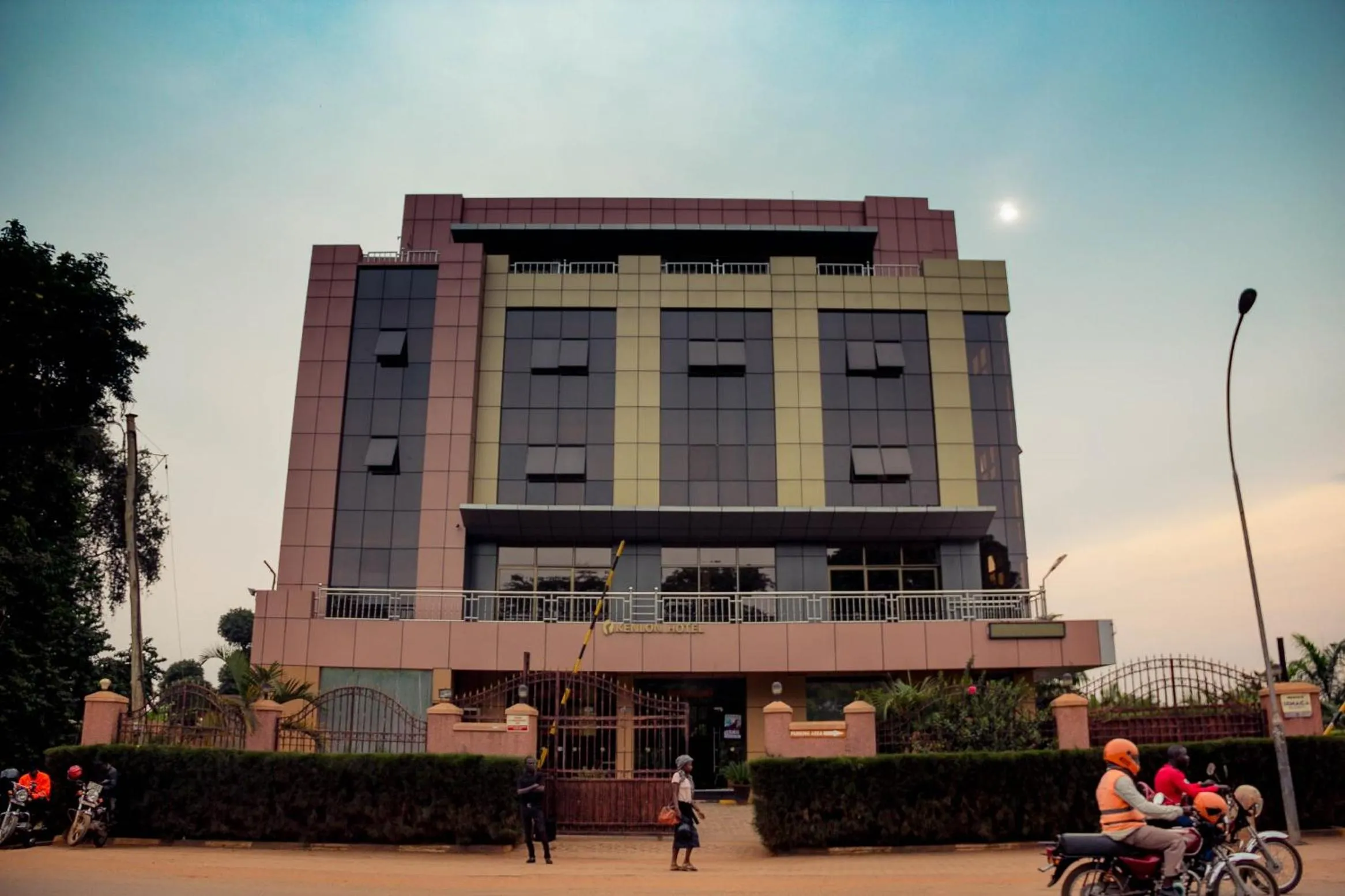 Property building in Kenlon Hotel Kampala