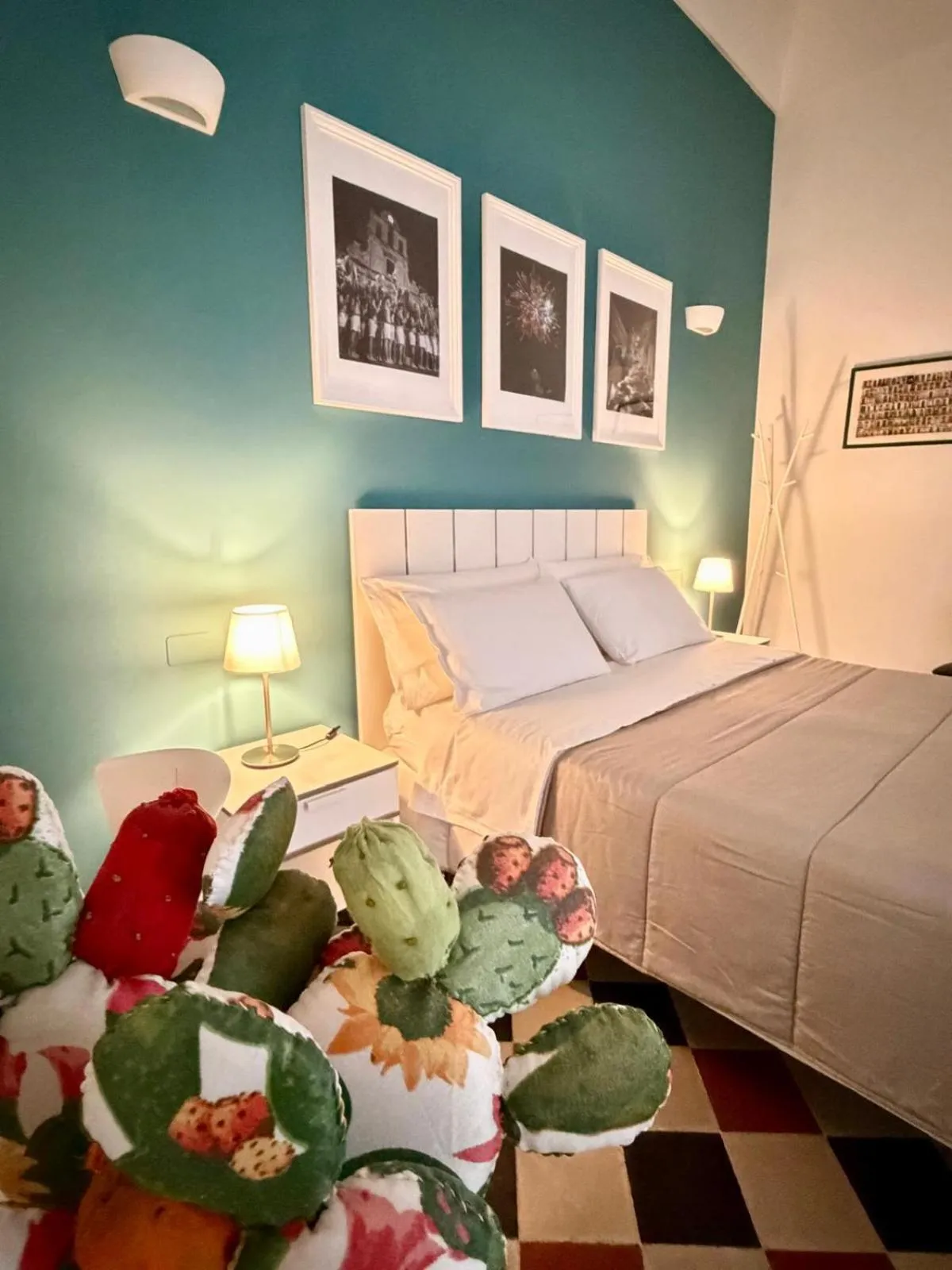 Bed in Duomo Rooms b&b