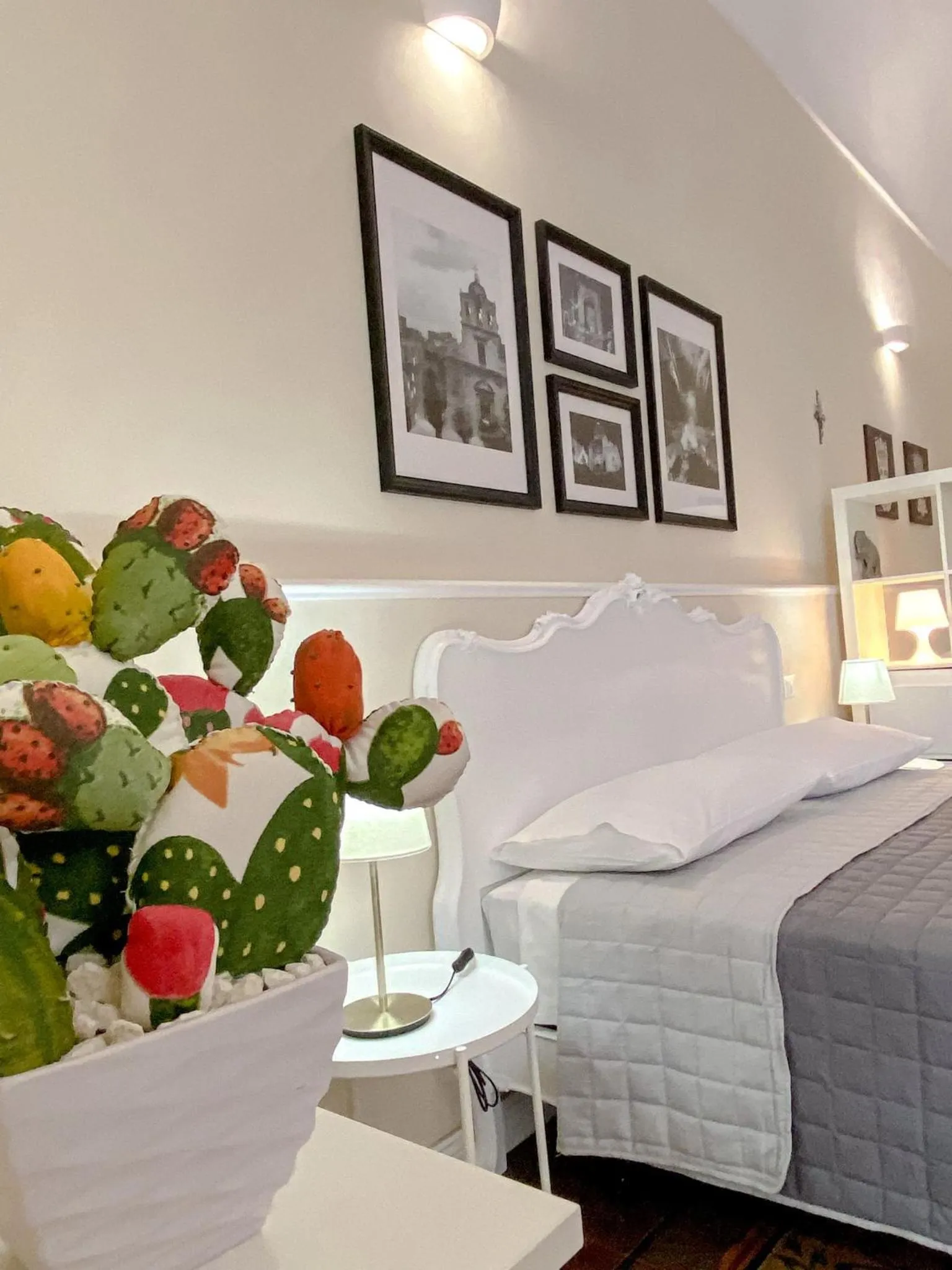 Bed in Duomo Rooms b&b