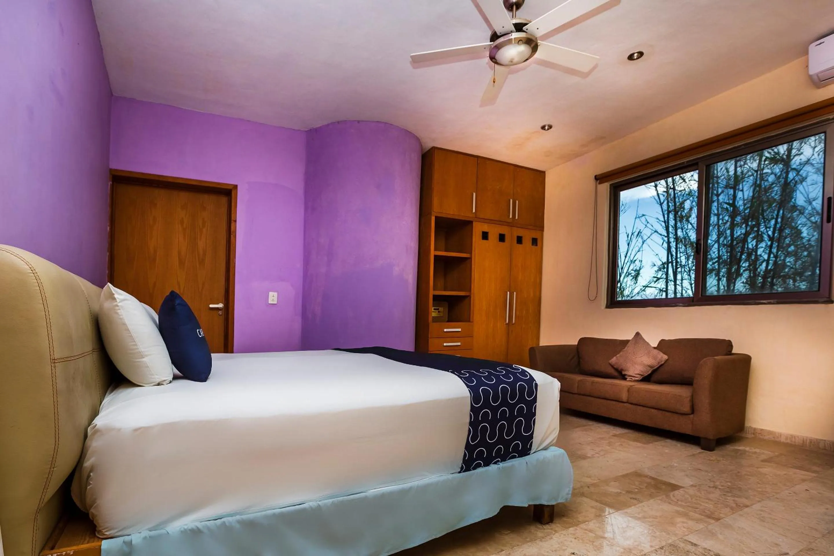 Family Room in Capital O Cancun International Airport 24 7