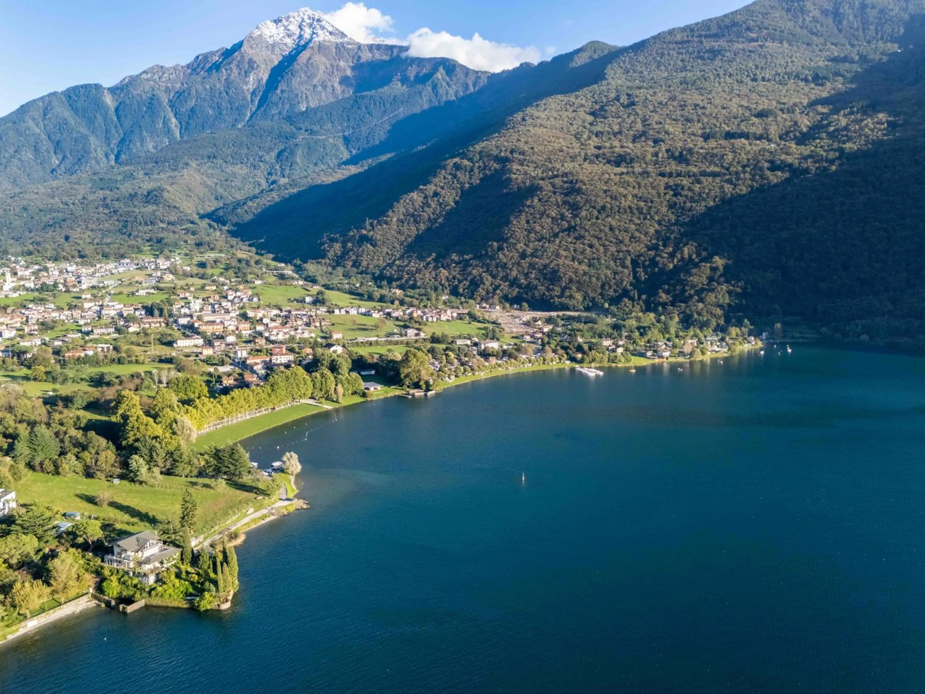 Day in Green Village Accommodations