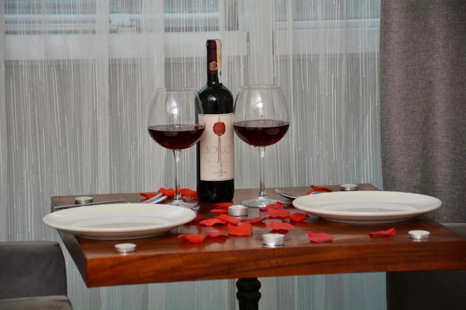 Food and drinks in My Sun Hotel