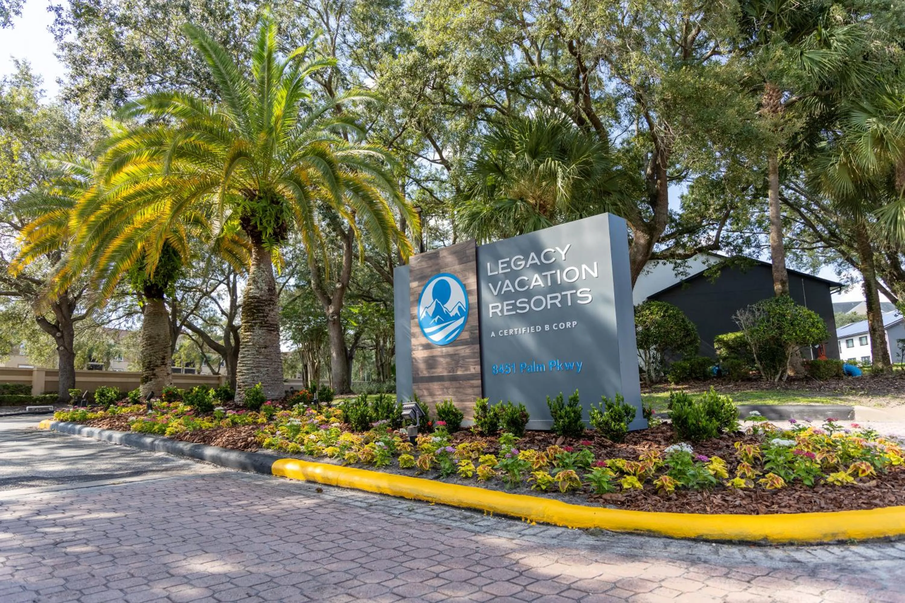 Property logo or sign in Legacy Vacation Resorts - Disney and Lake Buena Vista