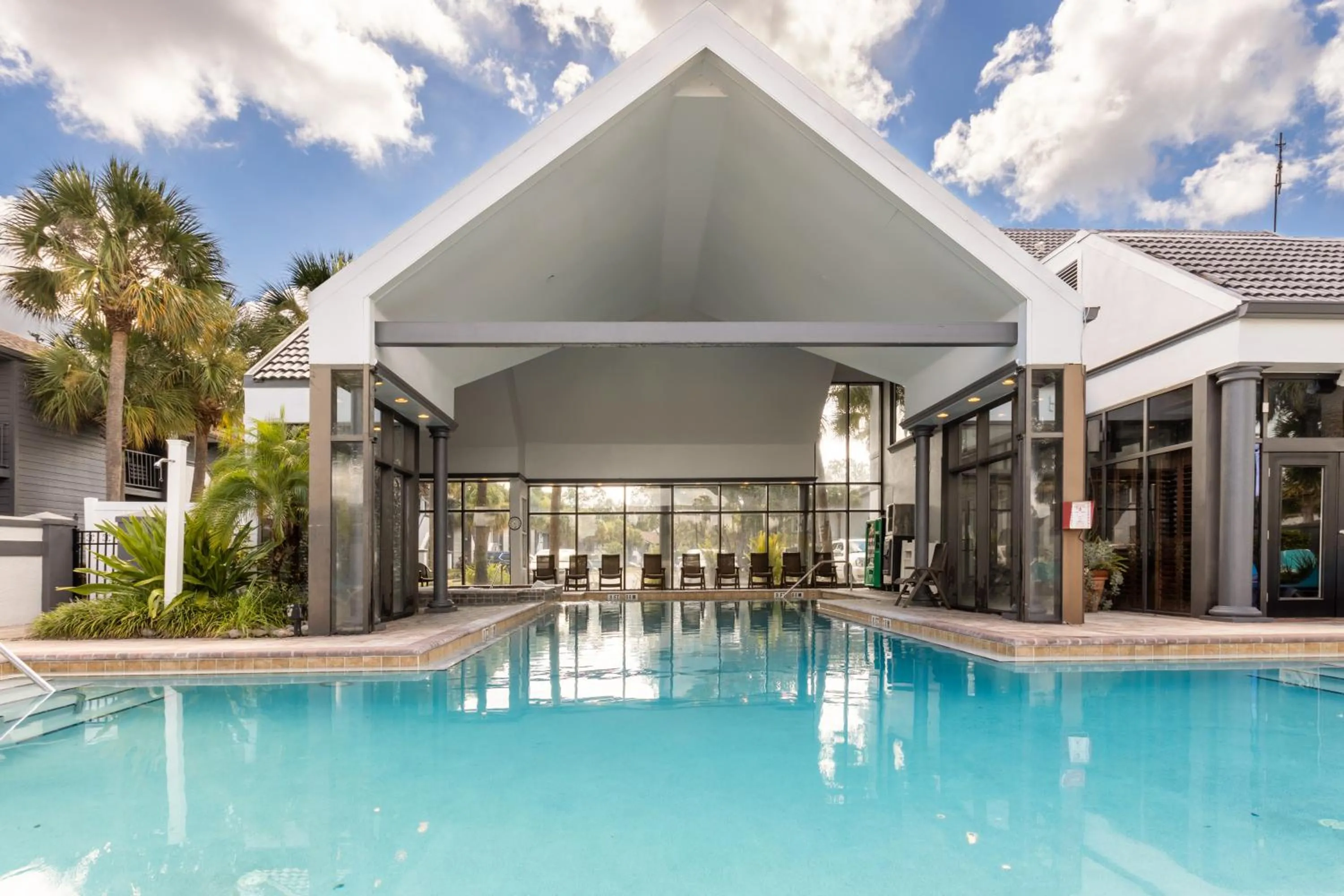 Swimming pool in Legacy Vacation Resorts Kissimmee & Orlando - Near Disney