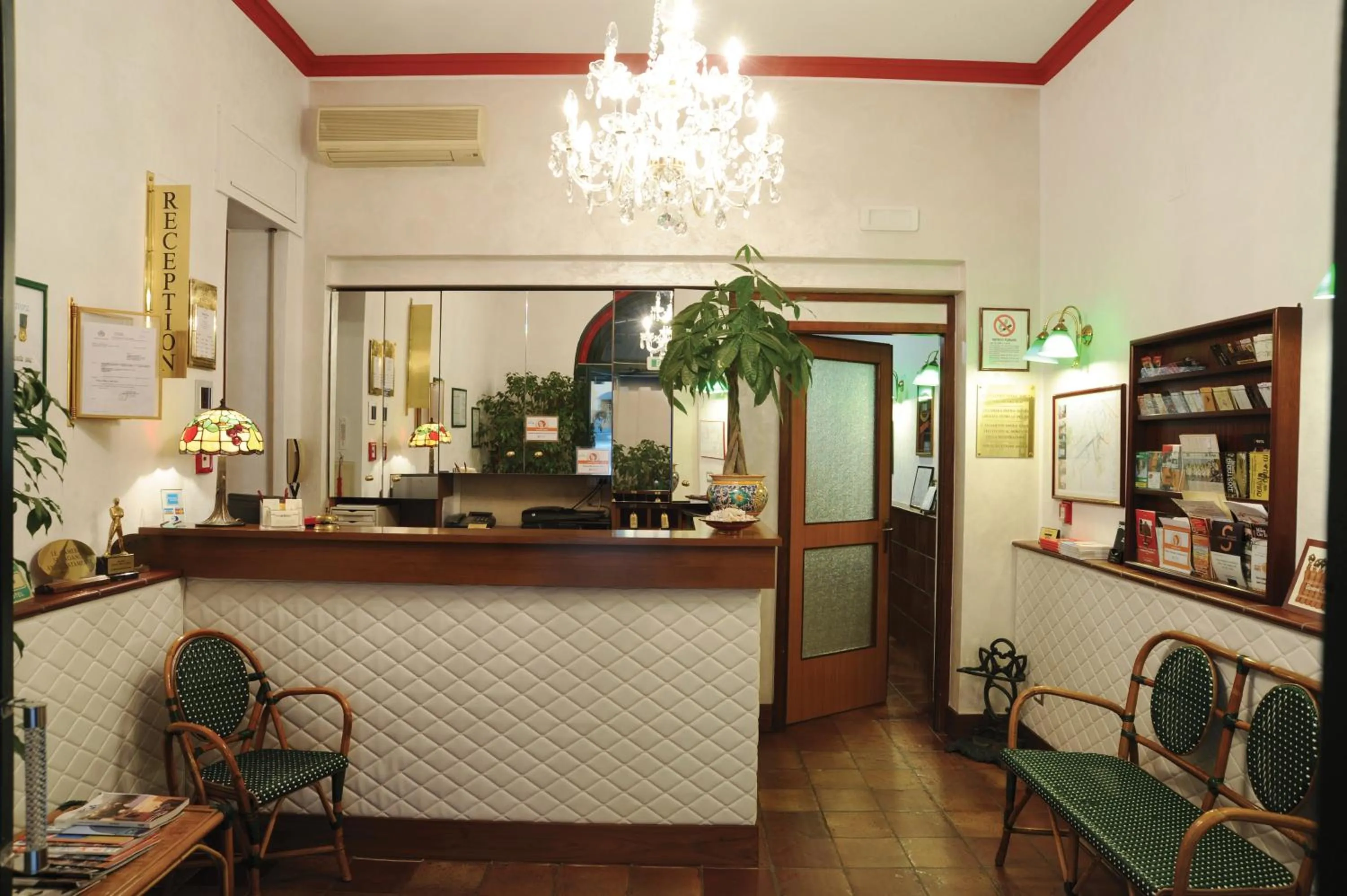 Lobby or reception in Hotel al Corso