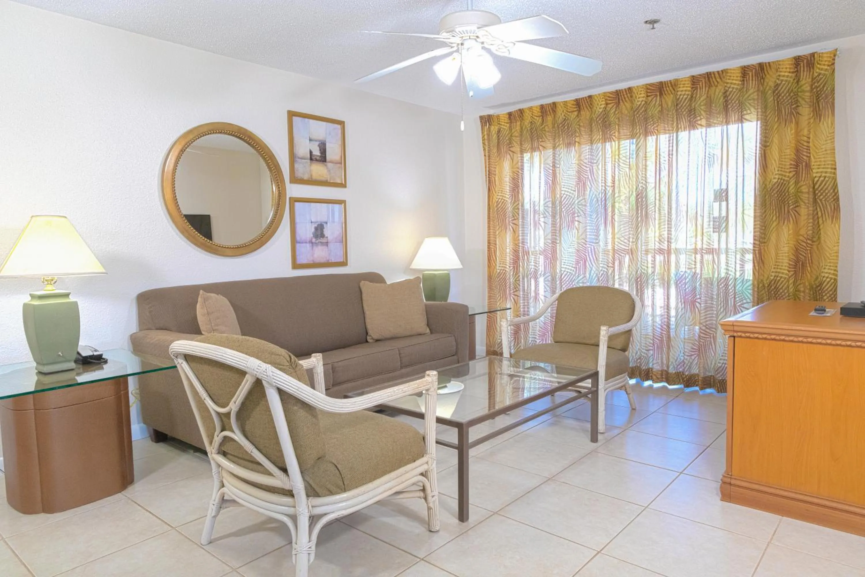 Living room in Legacy Vacation Resorts - Palm Coast
