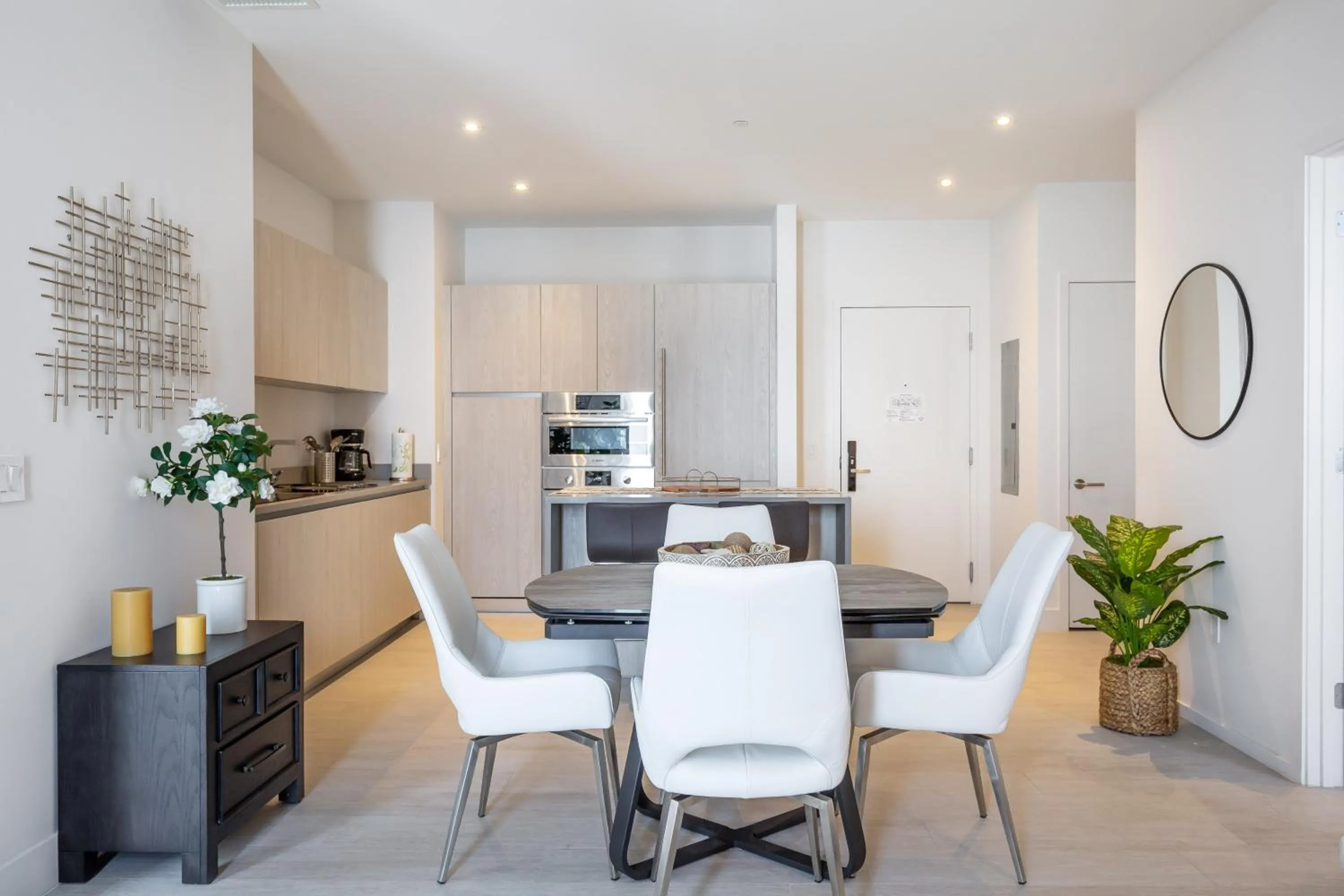 Coffee/tea facilities in Hyde Beach House Hollywood Private Suites