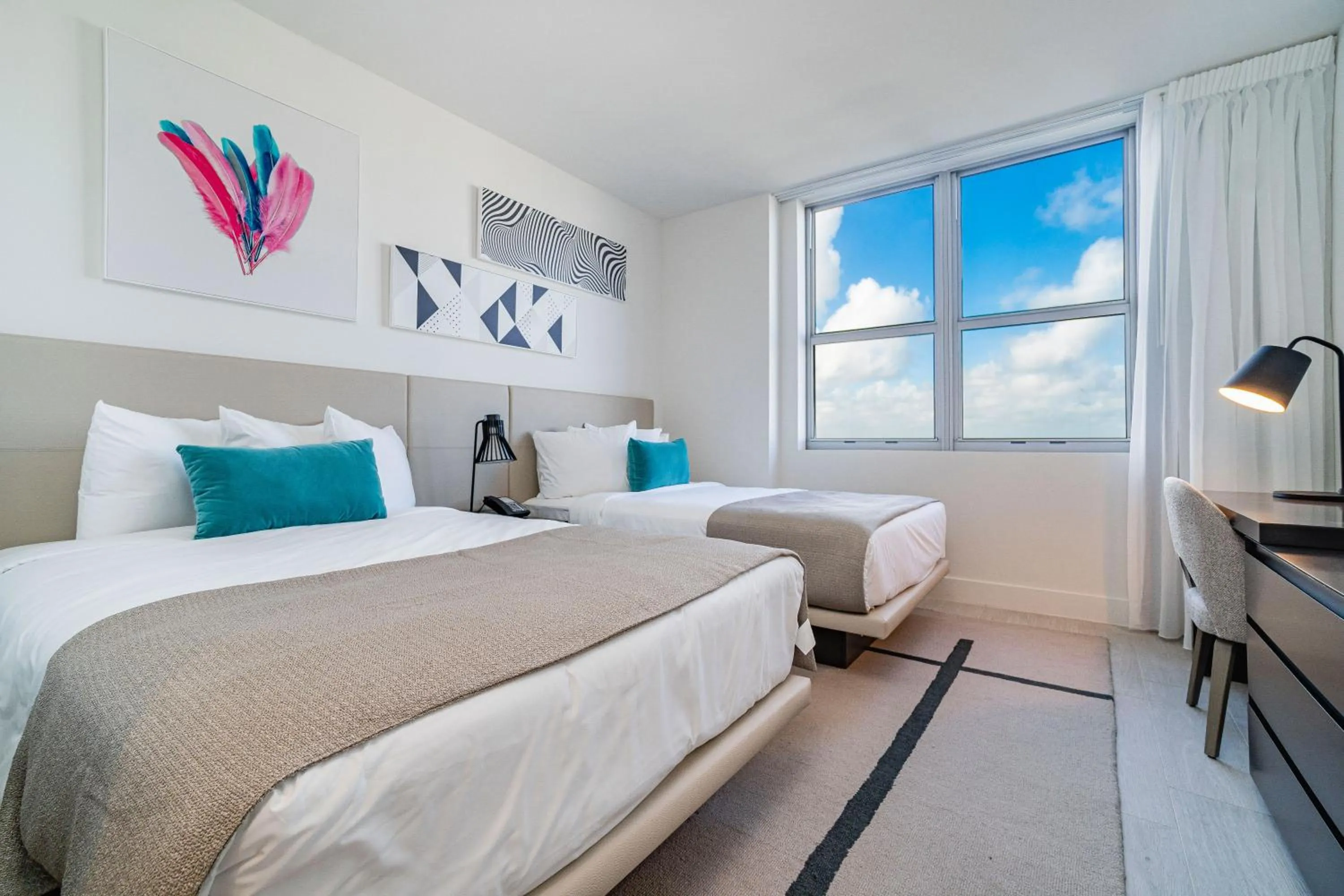 Bedroom, Bed in Hyde Beach House Hollywood Private Suites