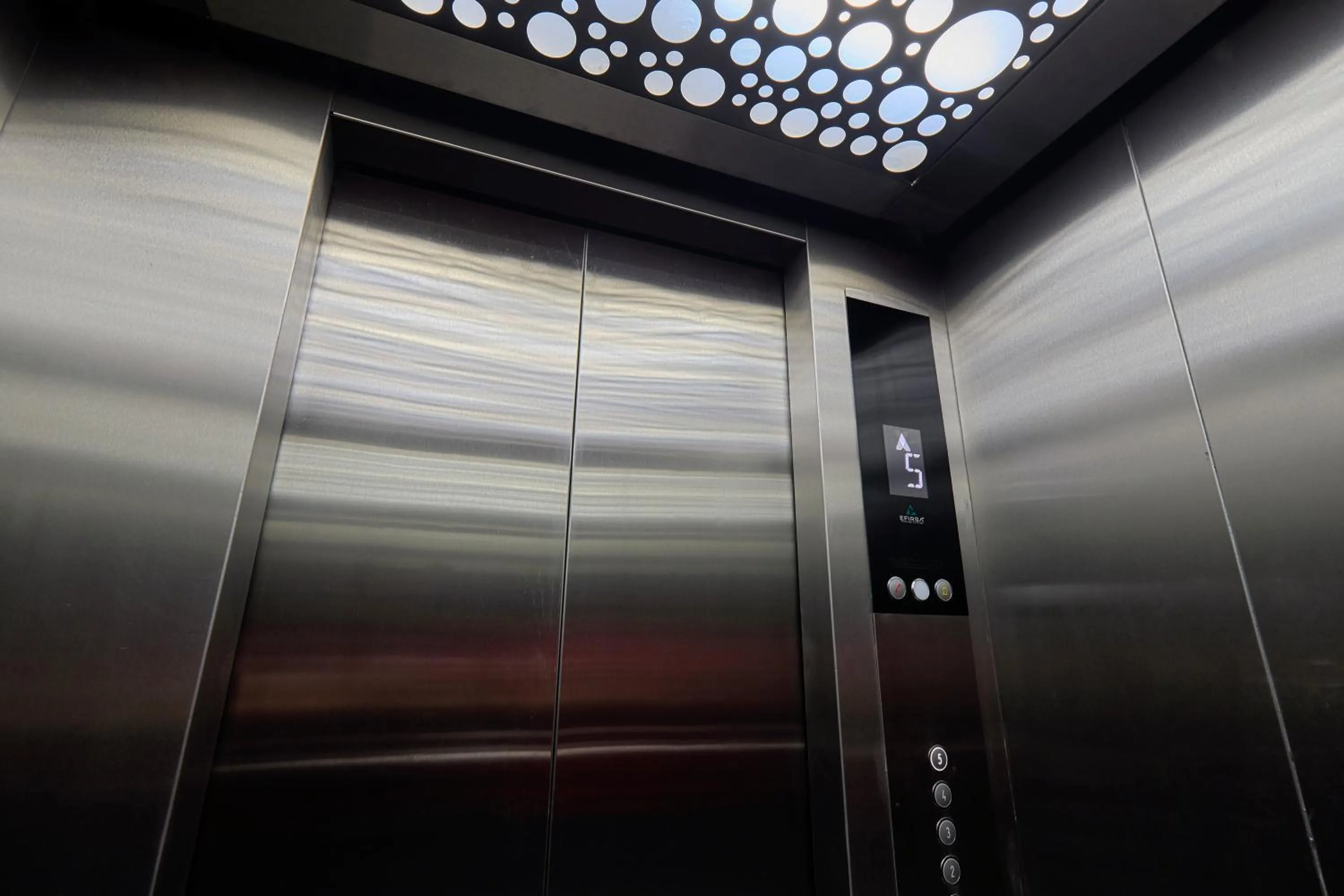 elevator in Hotel ANB Aeropuerto Guadalajara