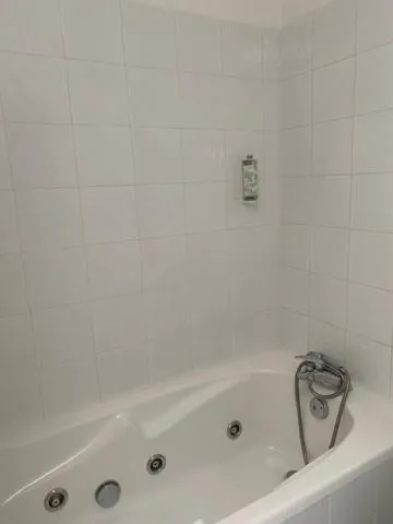 Bathroom in Hotel Biney