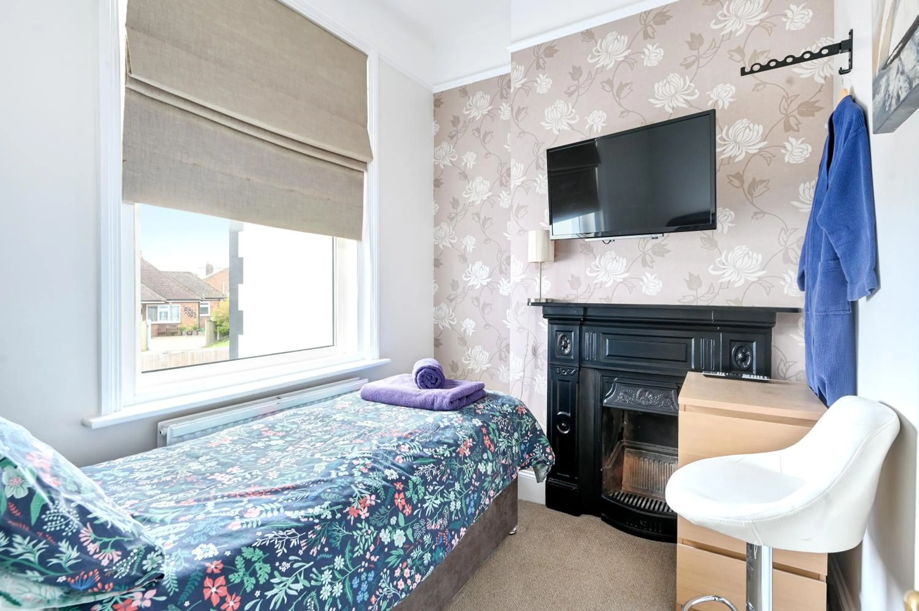 Bed in NORTHRISE RETREAT