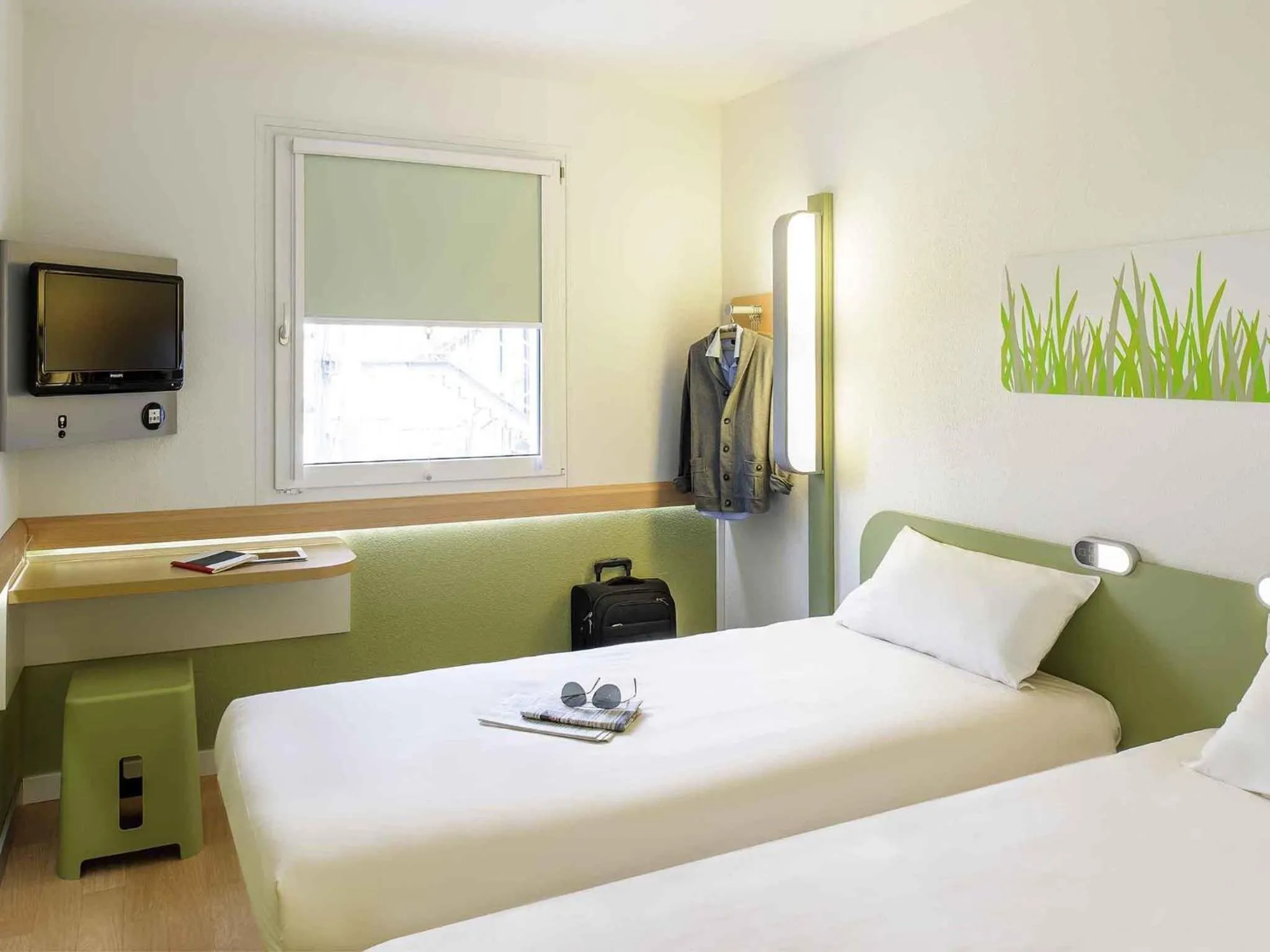 Bedroom, Bed in ibis budget Albi Terssac