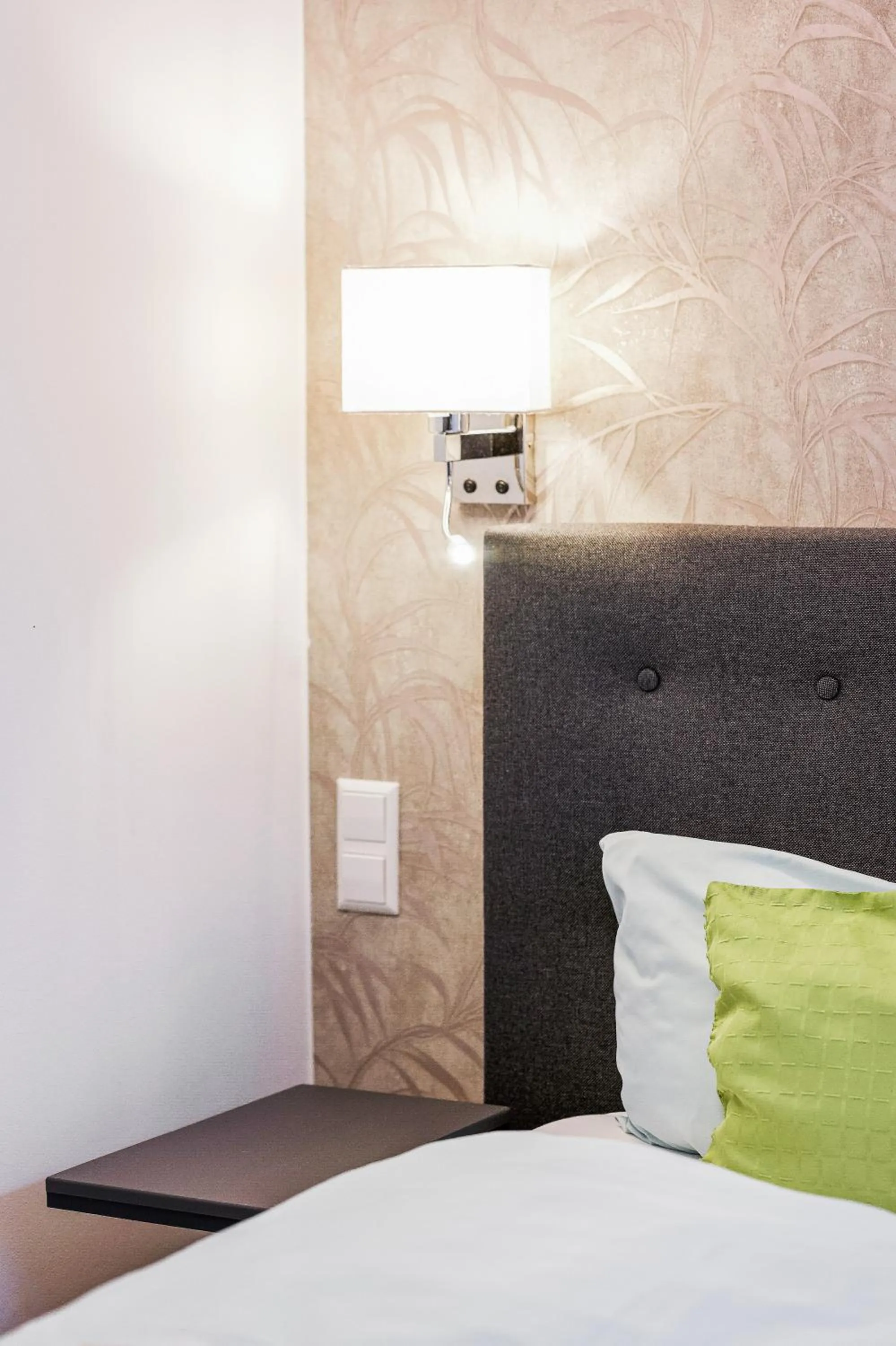 Bed in Hotel Phoenix