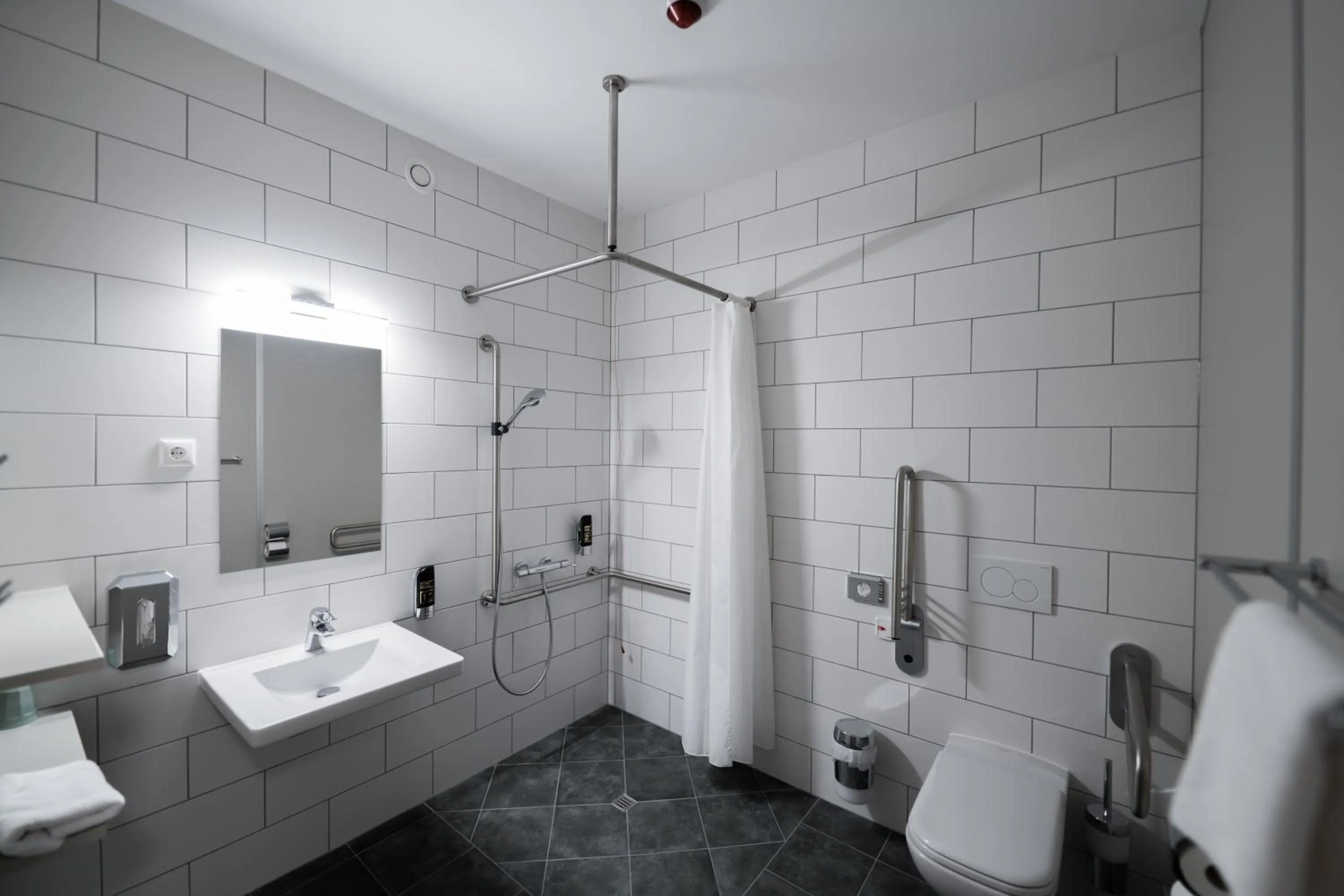 Bathroom in Lakeside77