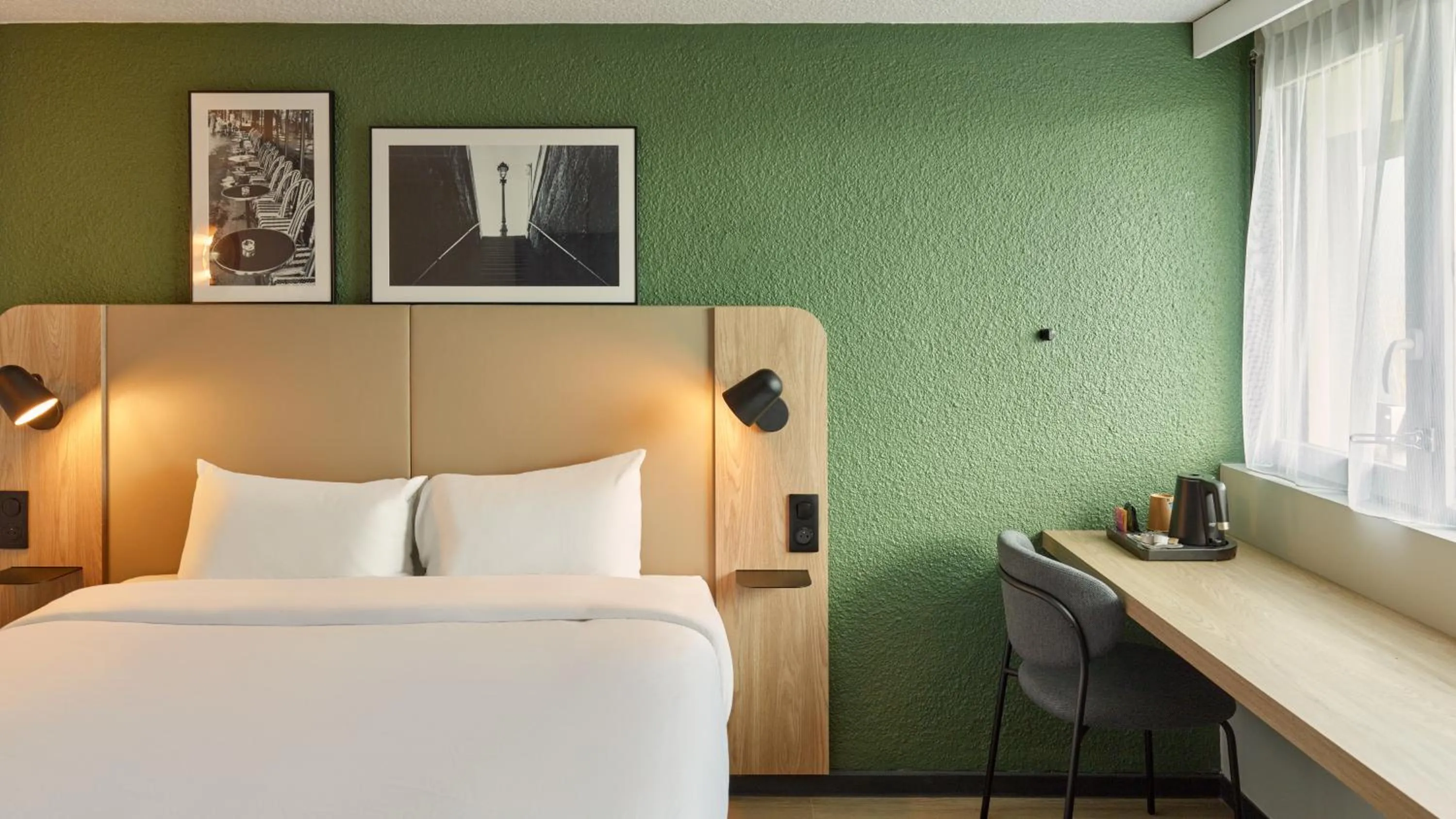 Bed in Campanile Lille Nord Wasquehal