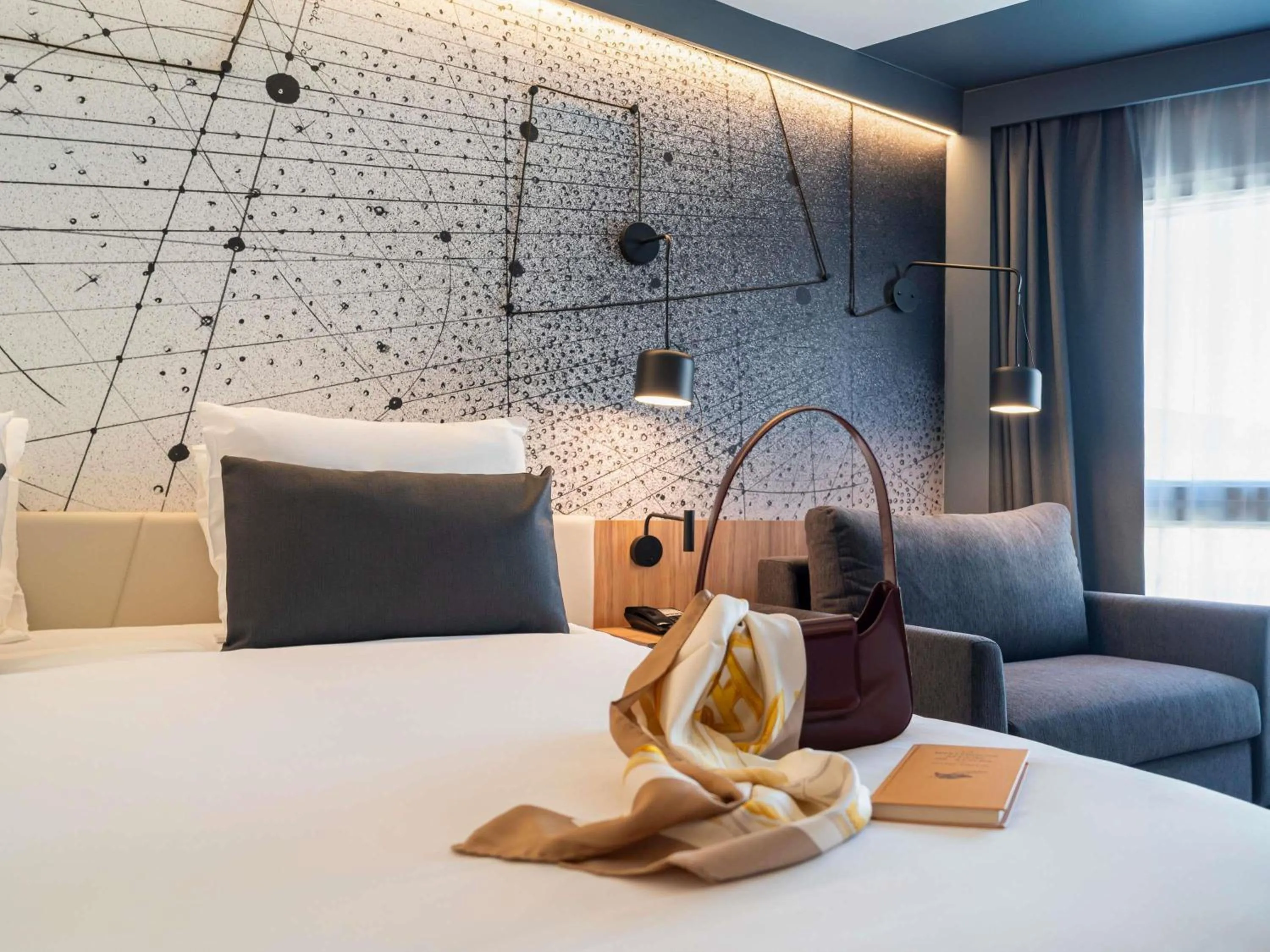 Bedroom, Bed in Mercure Montpellier Centre Antigone