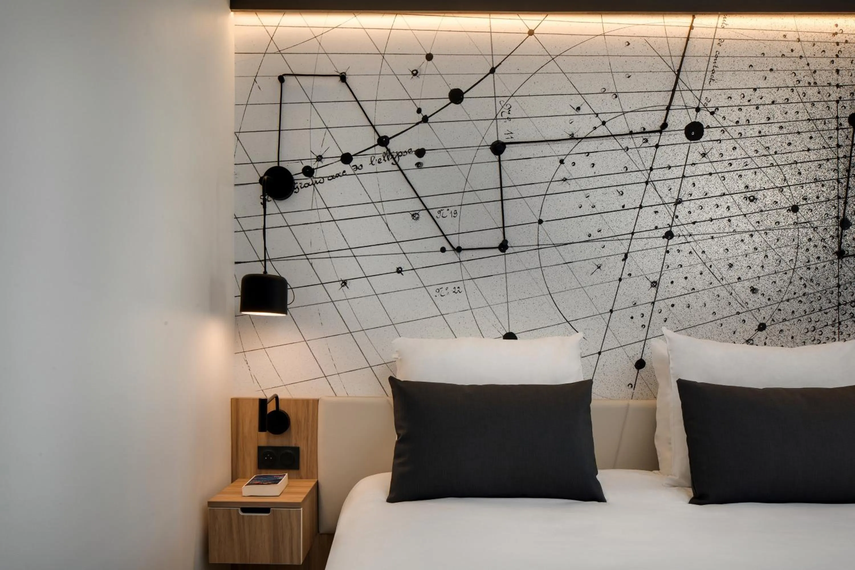 Bed in Mercure Montpellier Centre Antigone