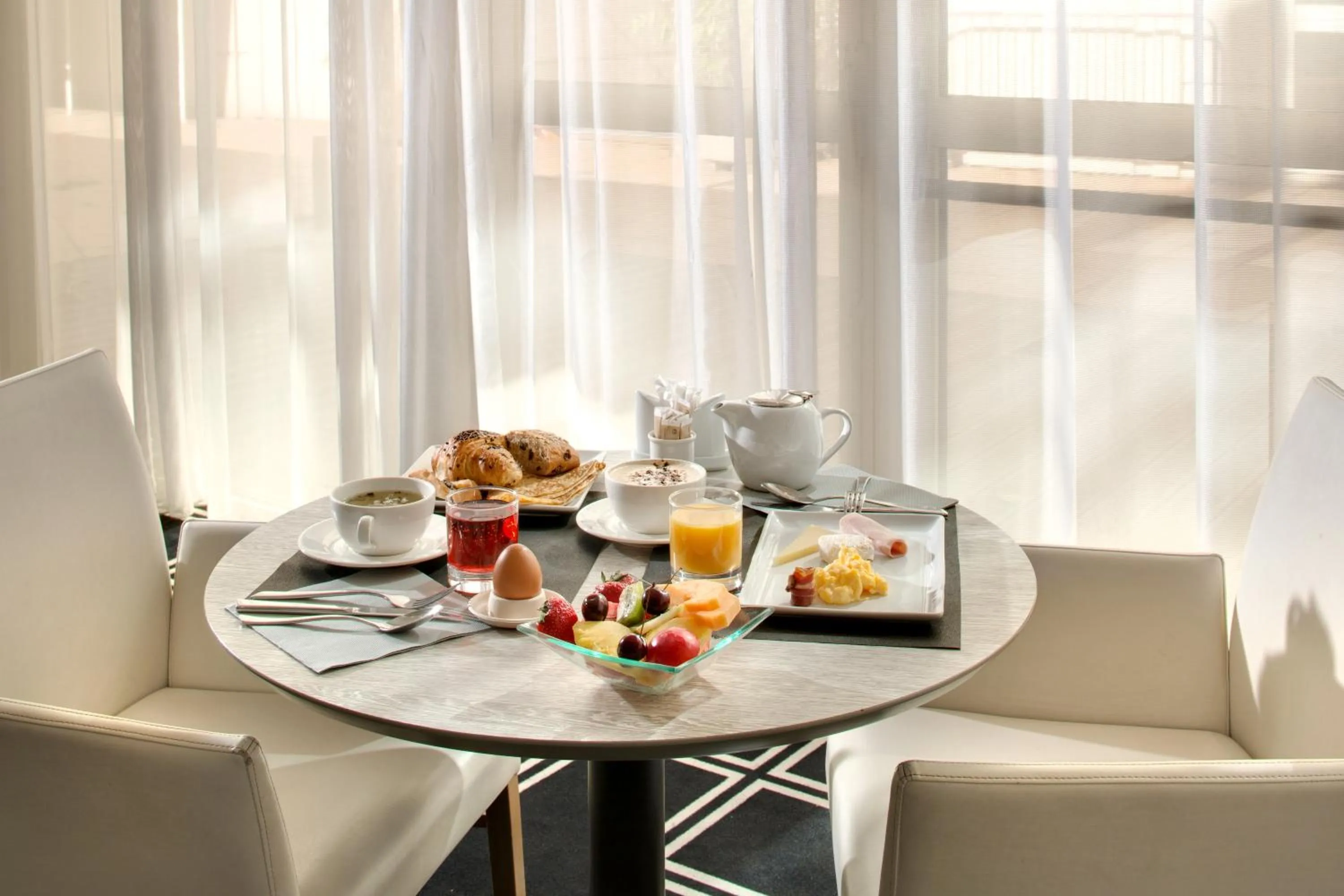 Breakfast in Mercure Montpellier Centre Antigone