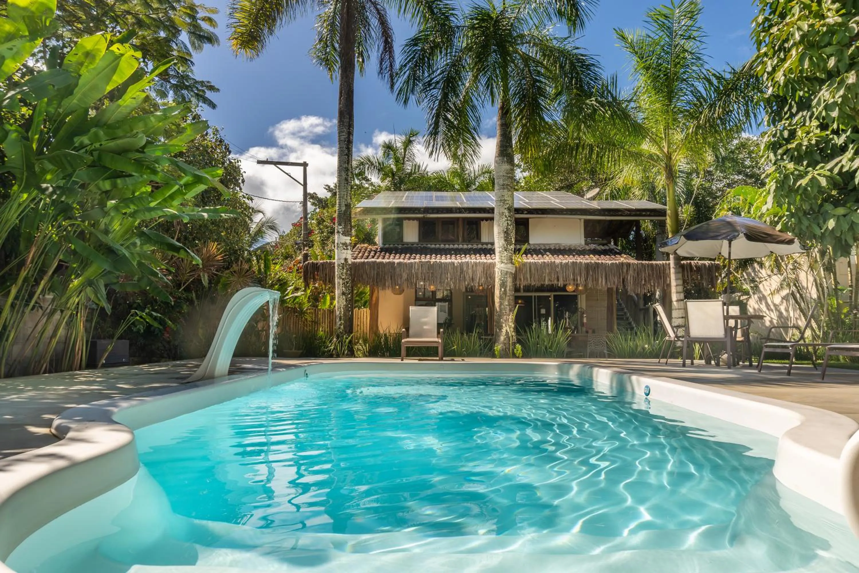 Property building in POUSADA CARMELITHA