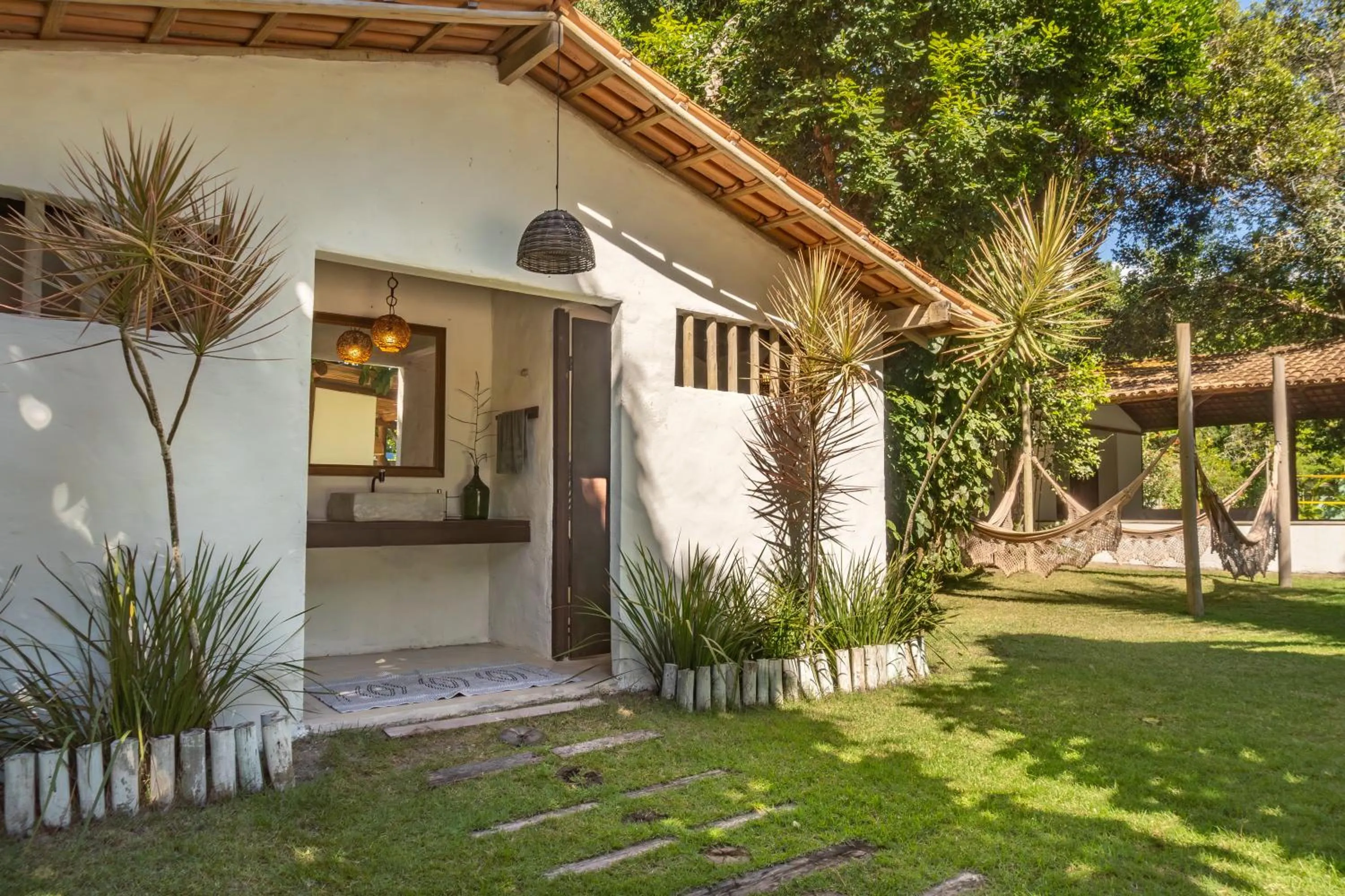 Property building in POUSADA CARMELITHA