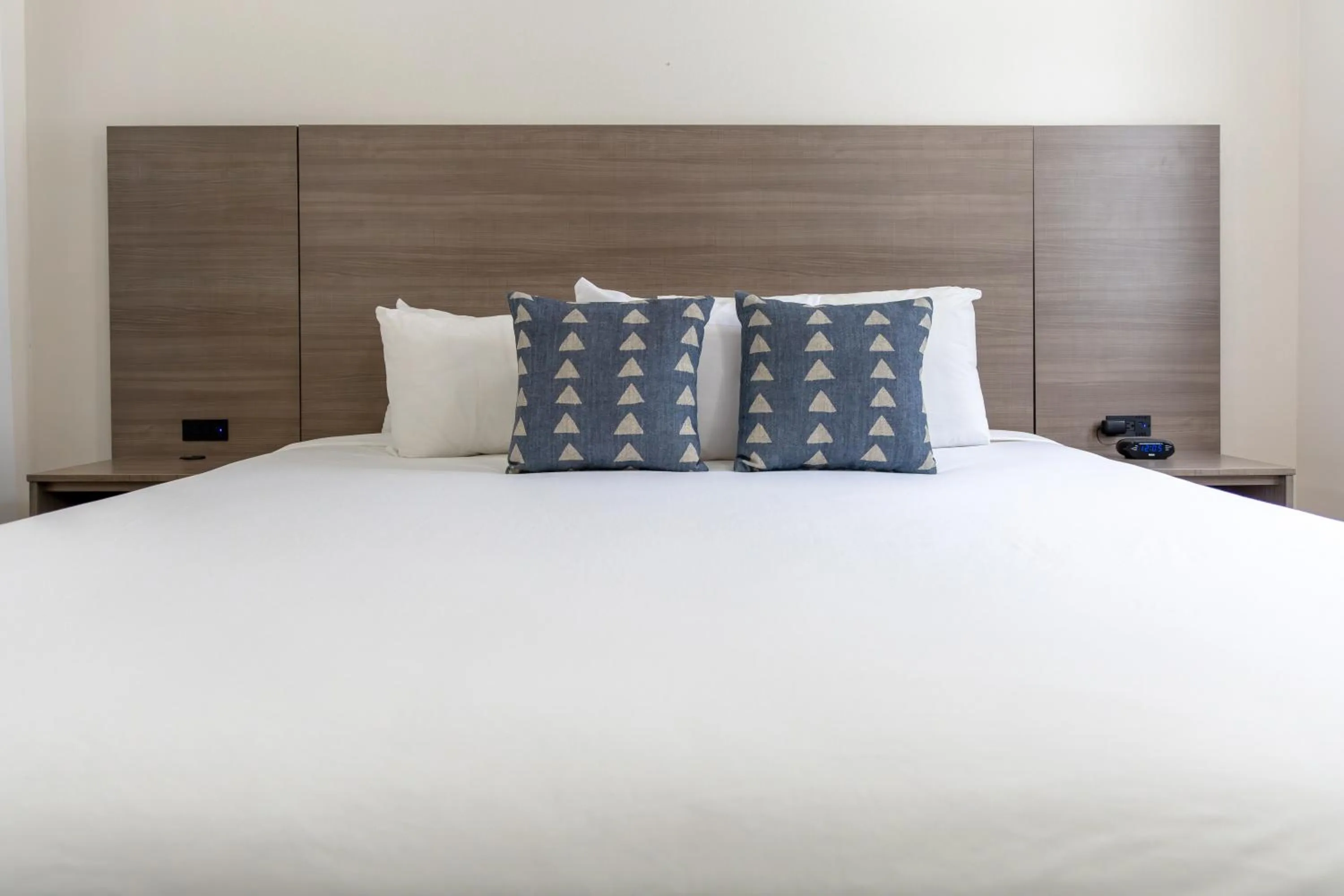 Bedroom, Bed in The Fold Hotels Steamboat Springs