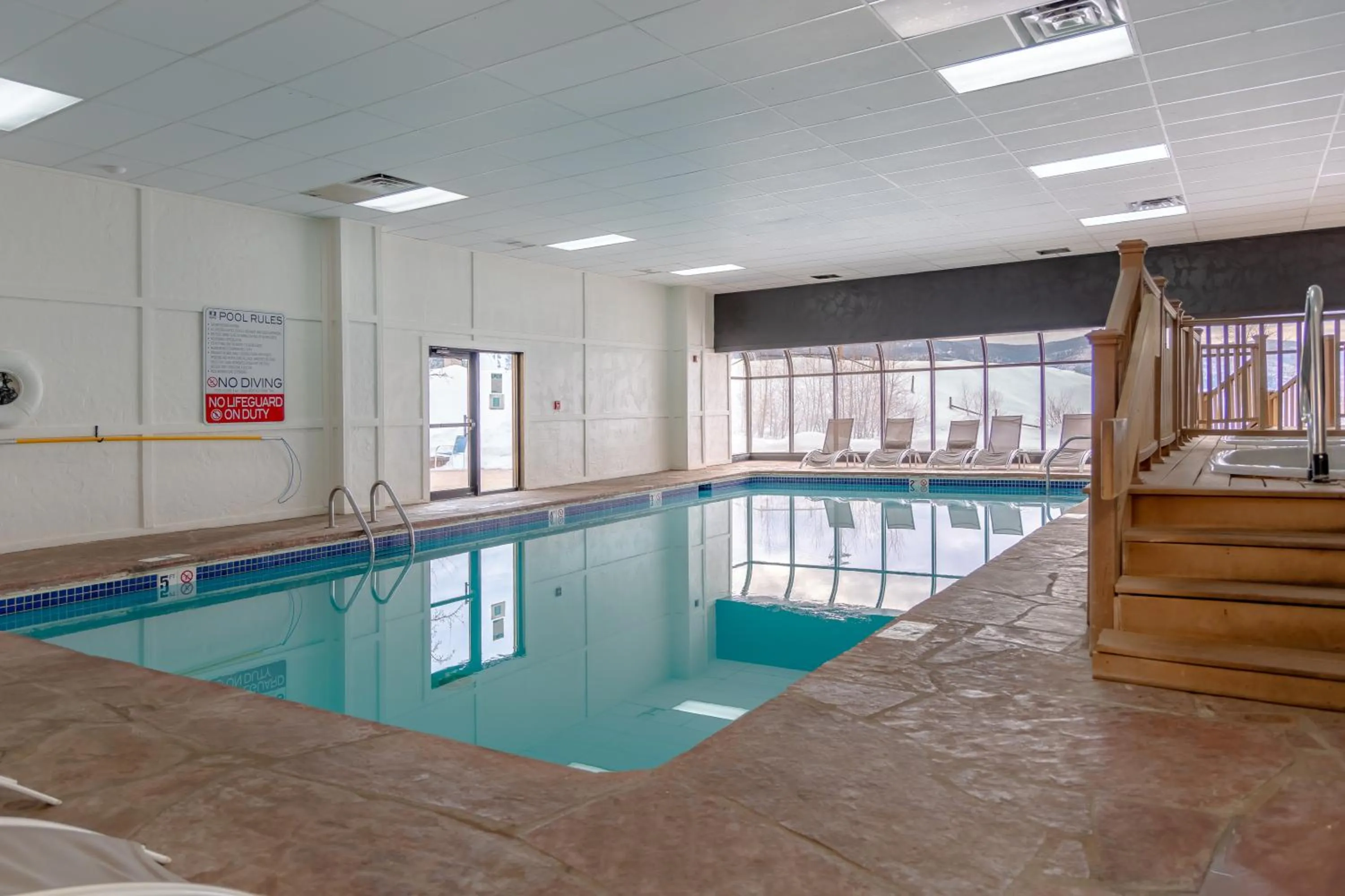Swimming pool in Legacy Vacation Resorts Steamboat Springs Hilltop