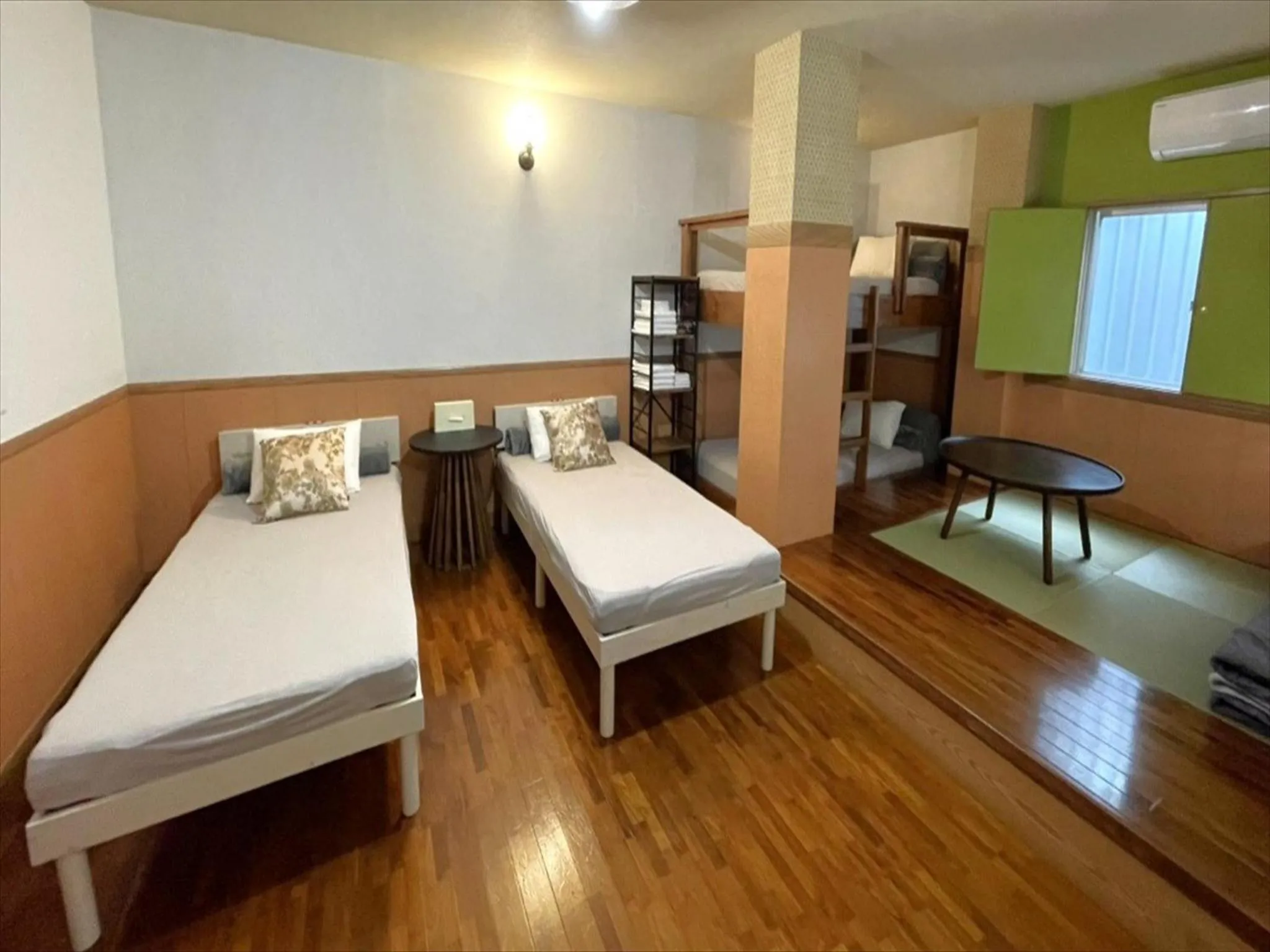 Photo of the whole room, Bed in Hotel bin