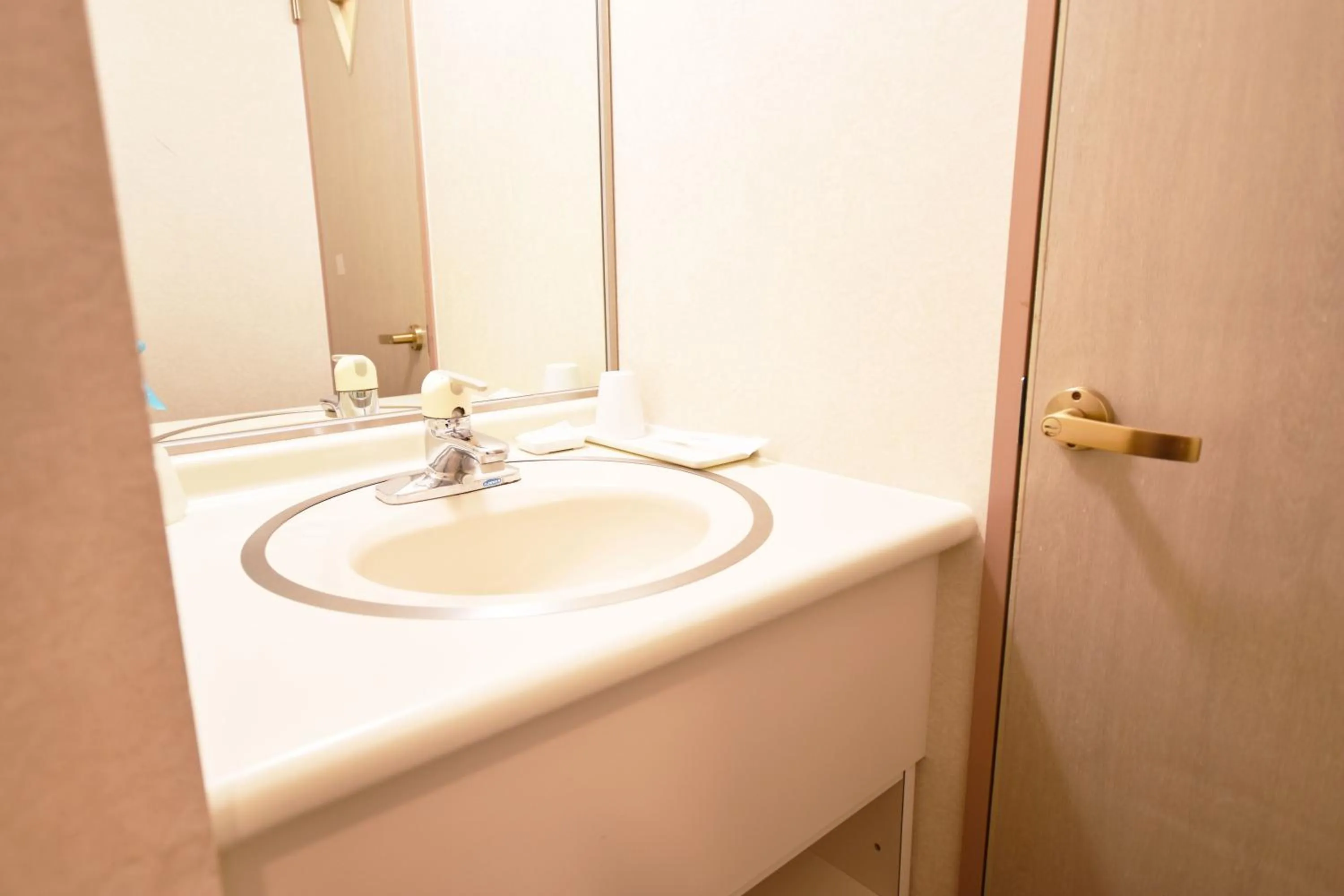 Nayoro Onsen Sunpillar