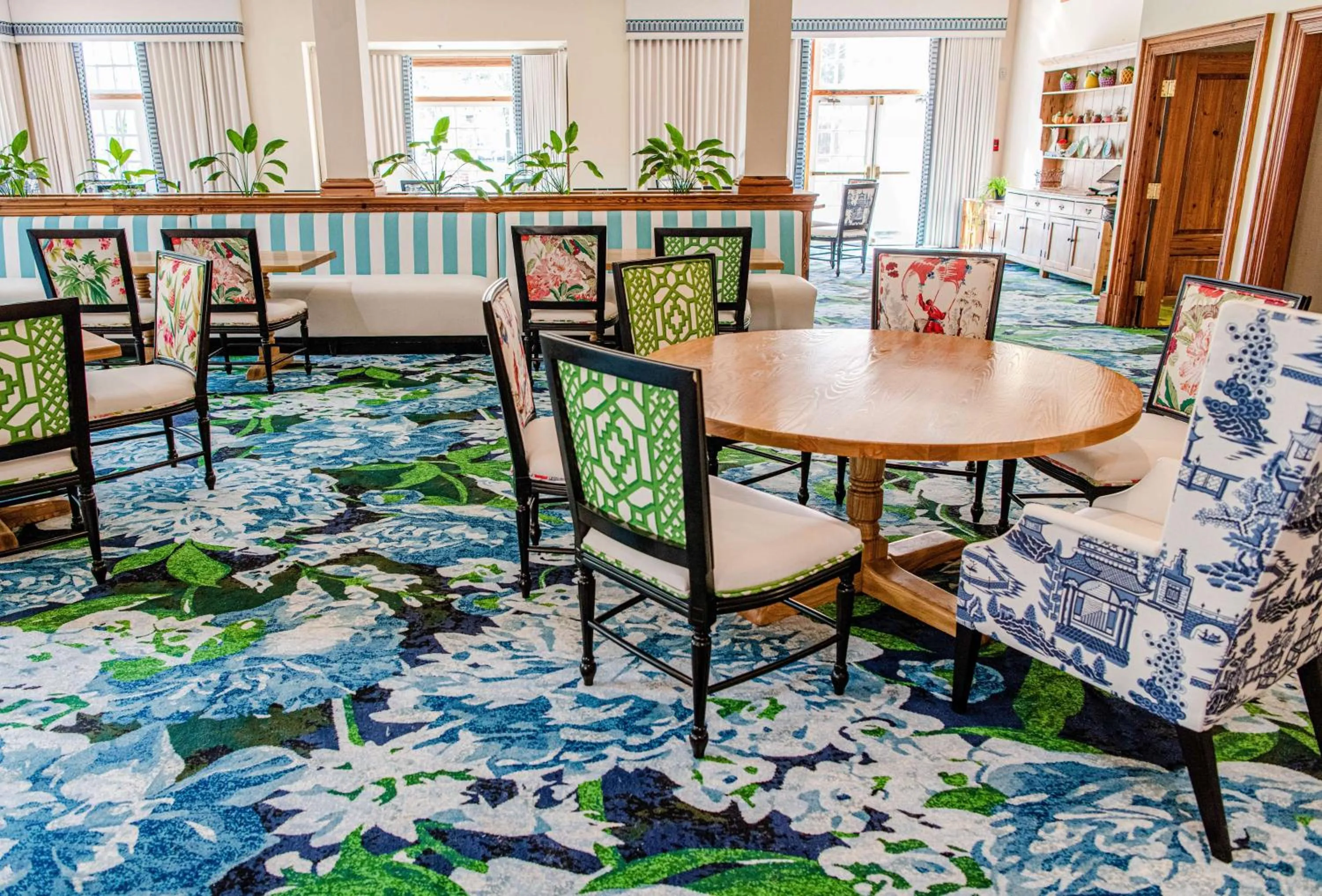 Restaurant/places to eat in The Founders Inn & Spa Tapestry Collection By Hilton