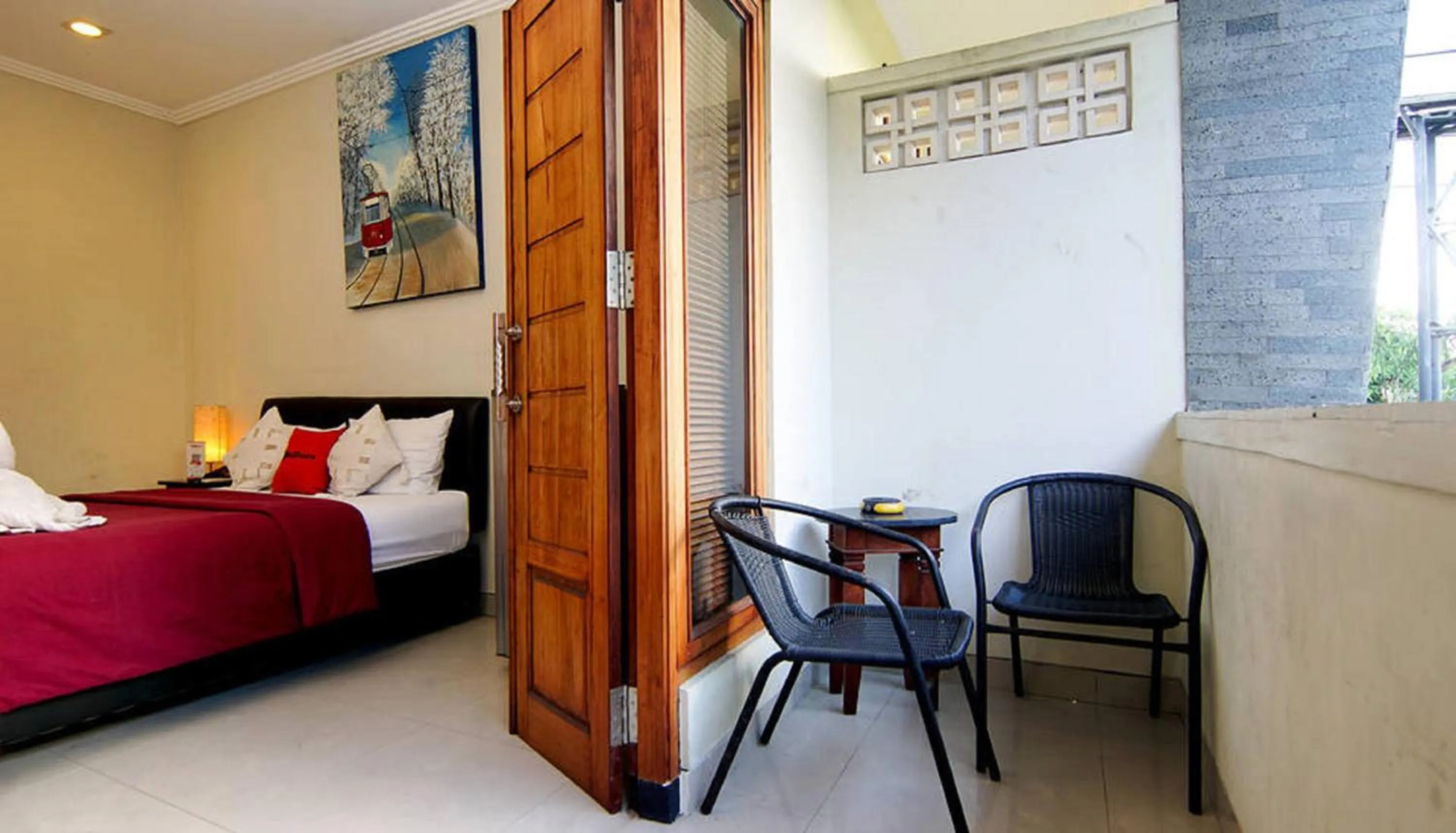 Balcony/Terrace, Bed in Kuta Paradise 777