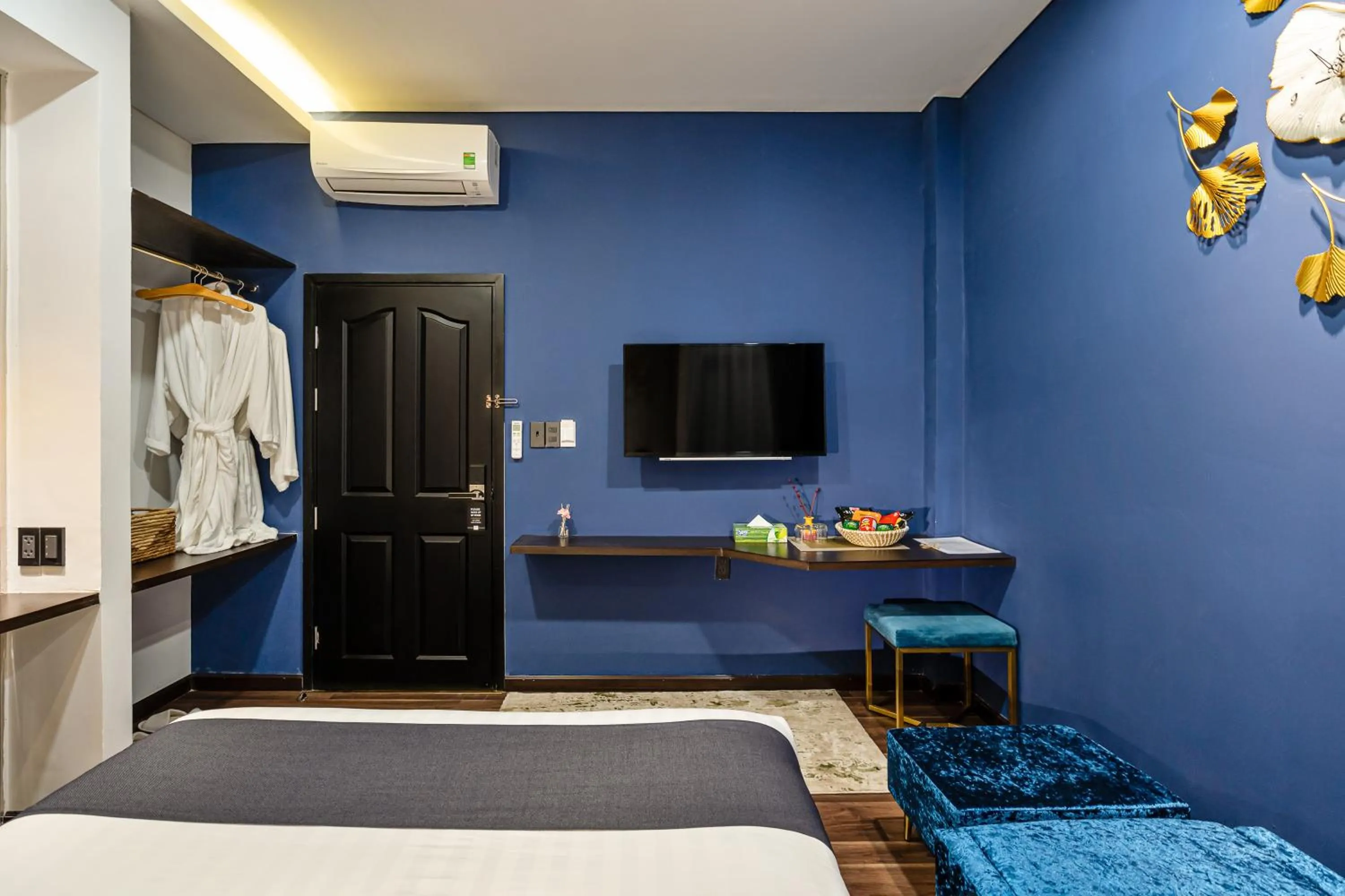 TV and multimedia, Bed in KunKin Luxury Hotel & Apartment
