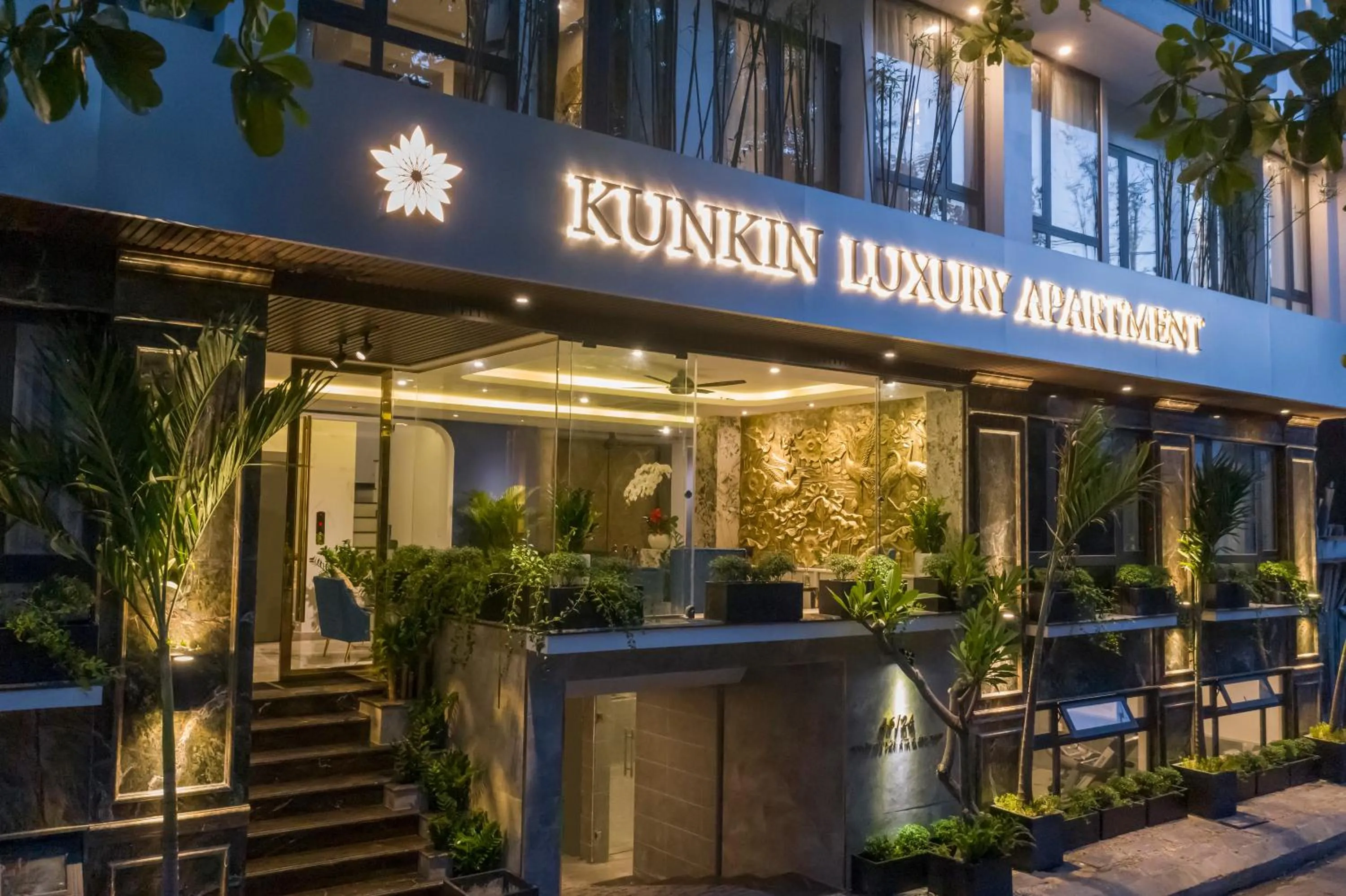 Facade/entrance in KunKin Luxury Hotel & Apartment