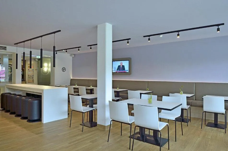 Balcony/Terrace in B&B Hotel Mannheim-Neuostheim