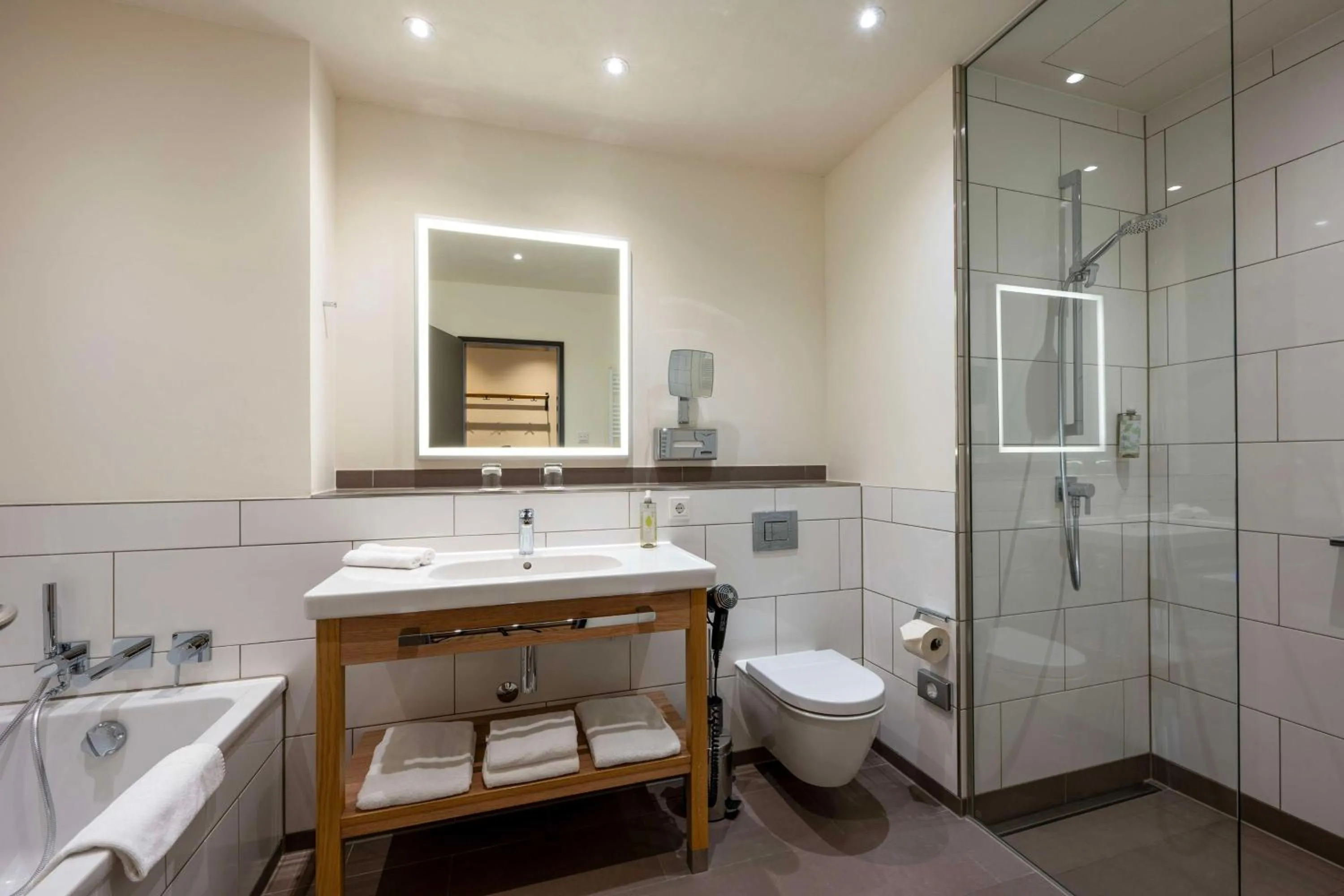 Bathroom in Hotel Anklamer Hof, BW Signature Collection