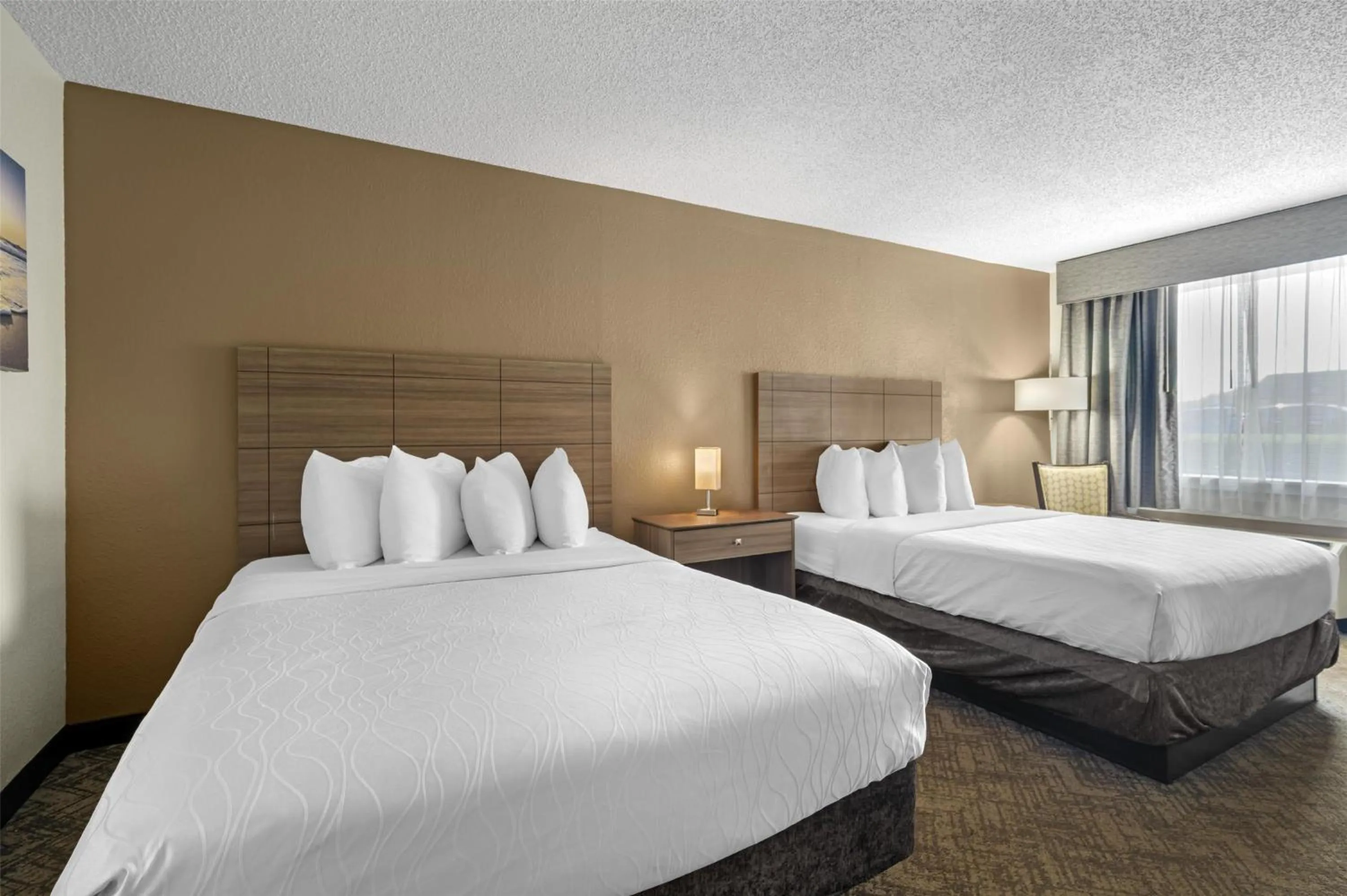 Bedroom, Bed in Best Western Center Inn