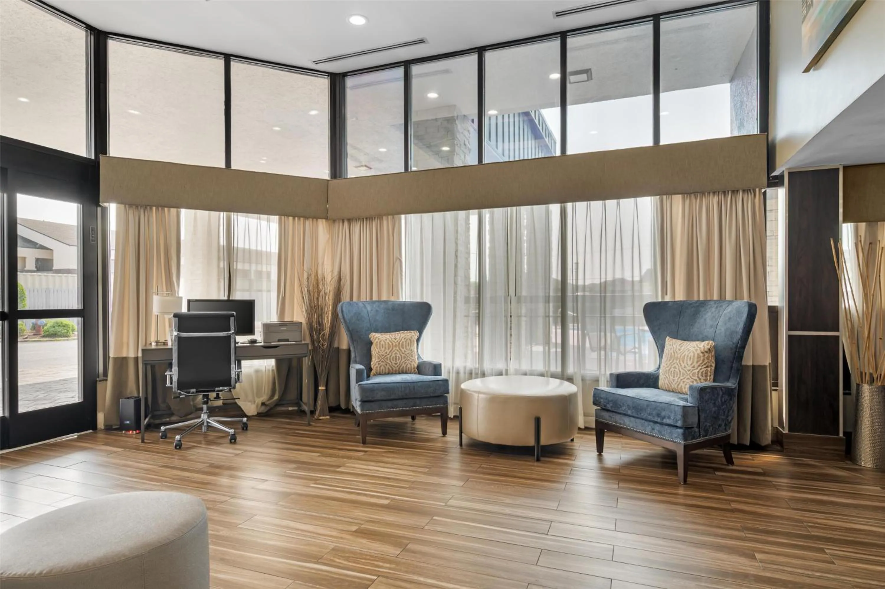 Business facilities in Best Western Center Inn