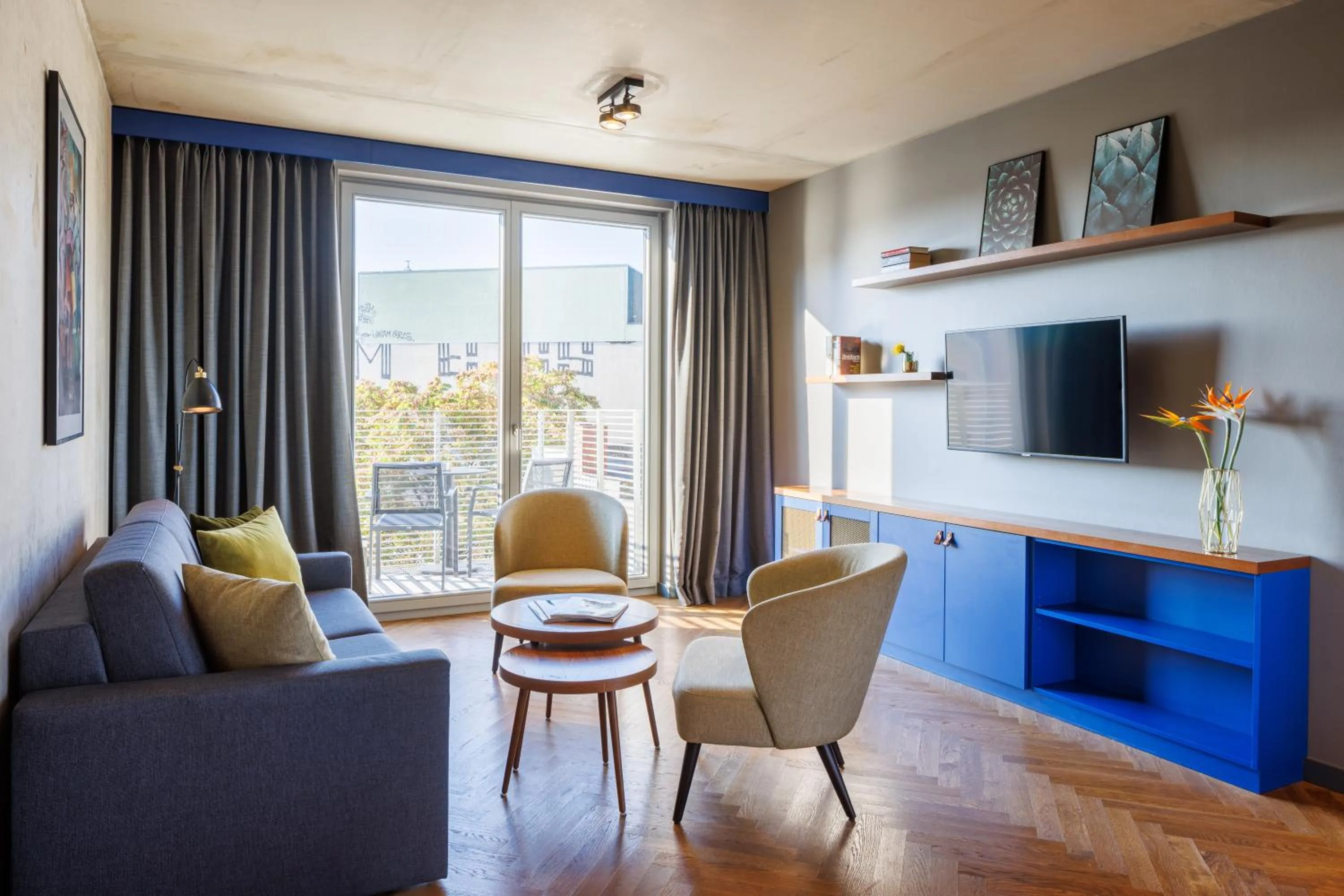 TV and multimedia in Downtown Apartments Mitte-Wedding