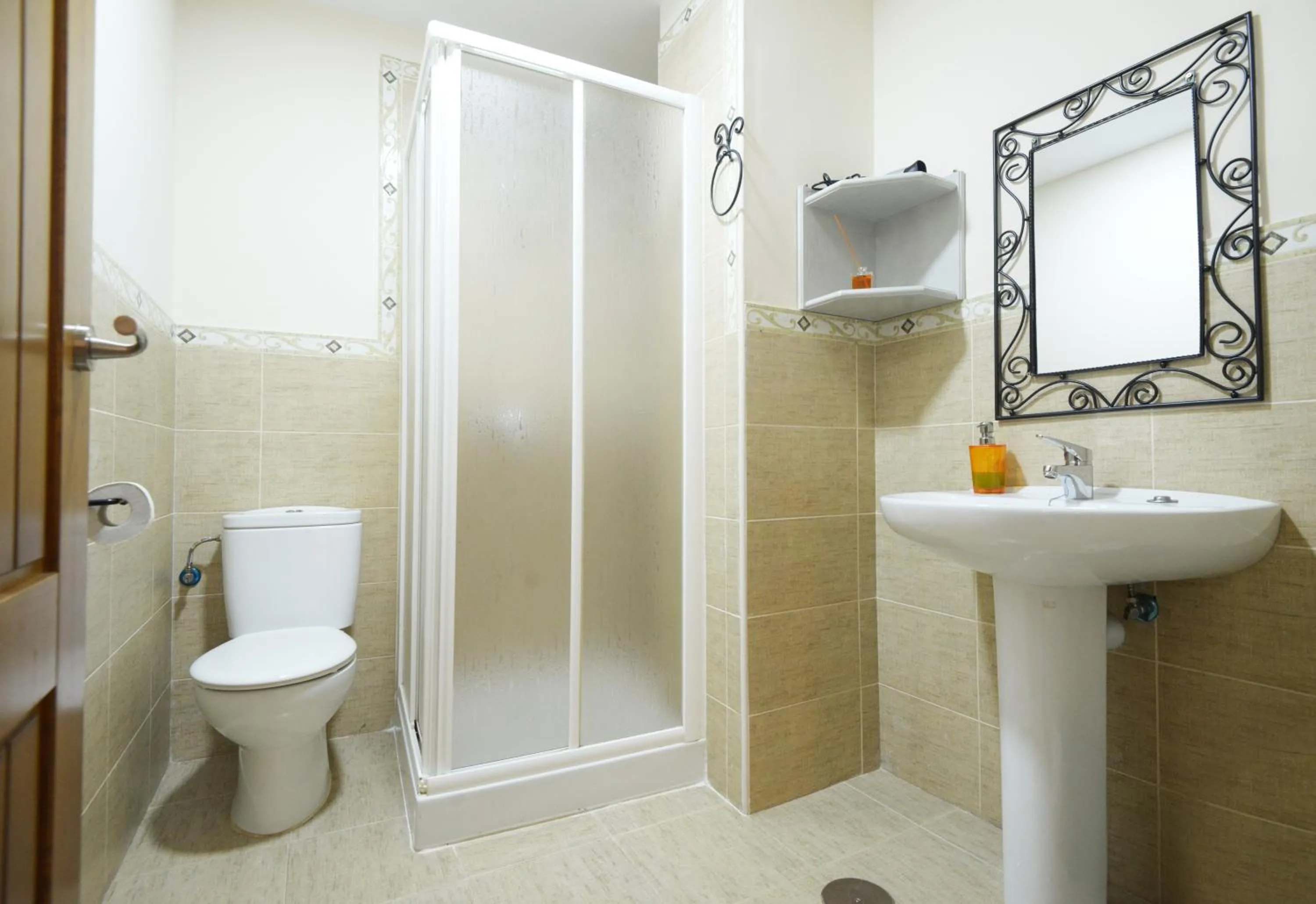 Bathroom in Apartamentos Rurales La Vera