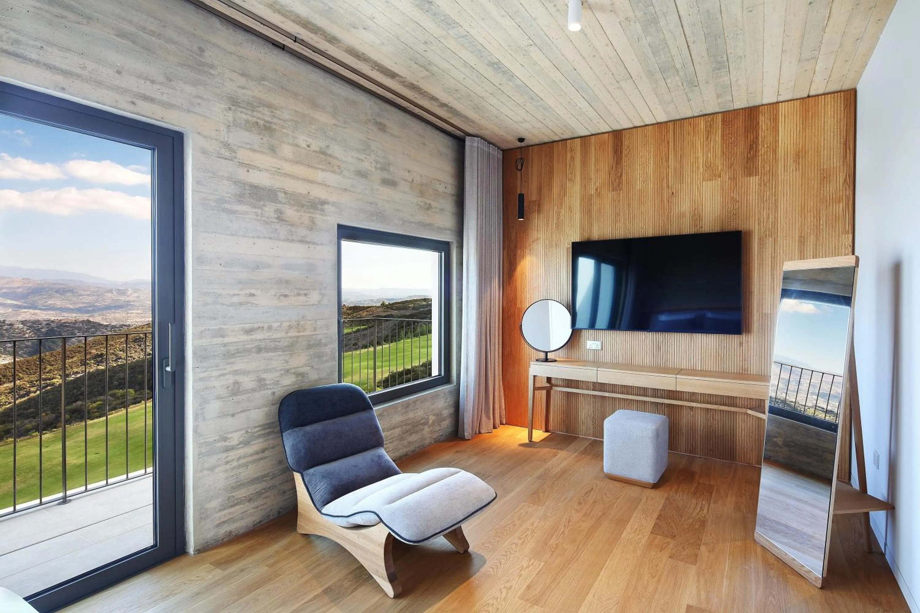 Mountain view in Minthis Resort